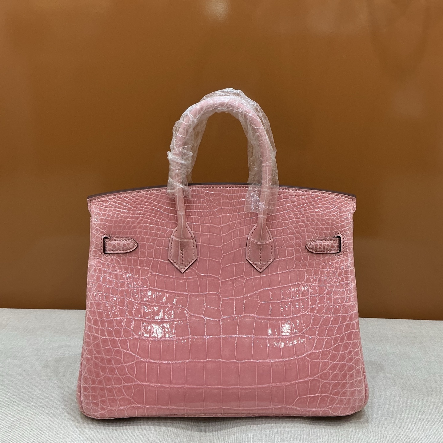 Hermes 原單 Birkin 鱷魚紋手提包 粉色甜美款| 12 Hermes 原單 Birkin 鱷魚紋手提包 粉色甜美款