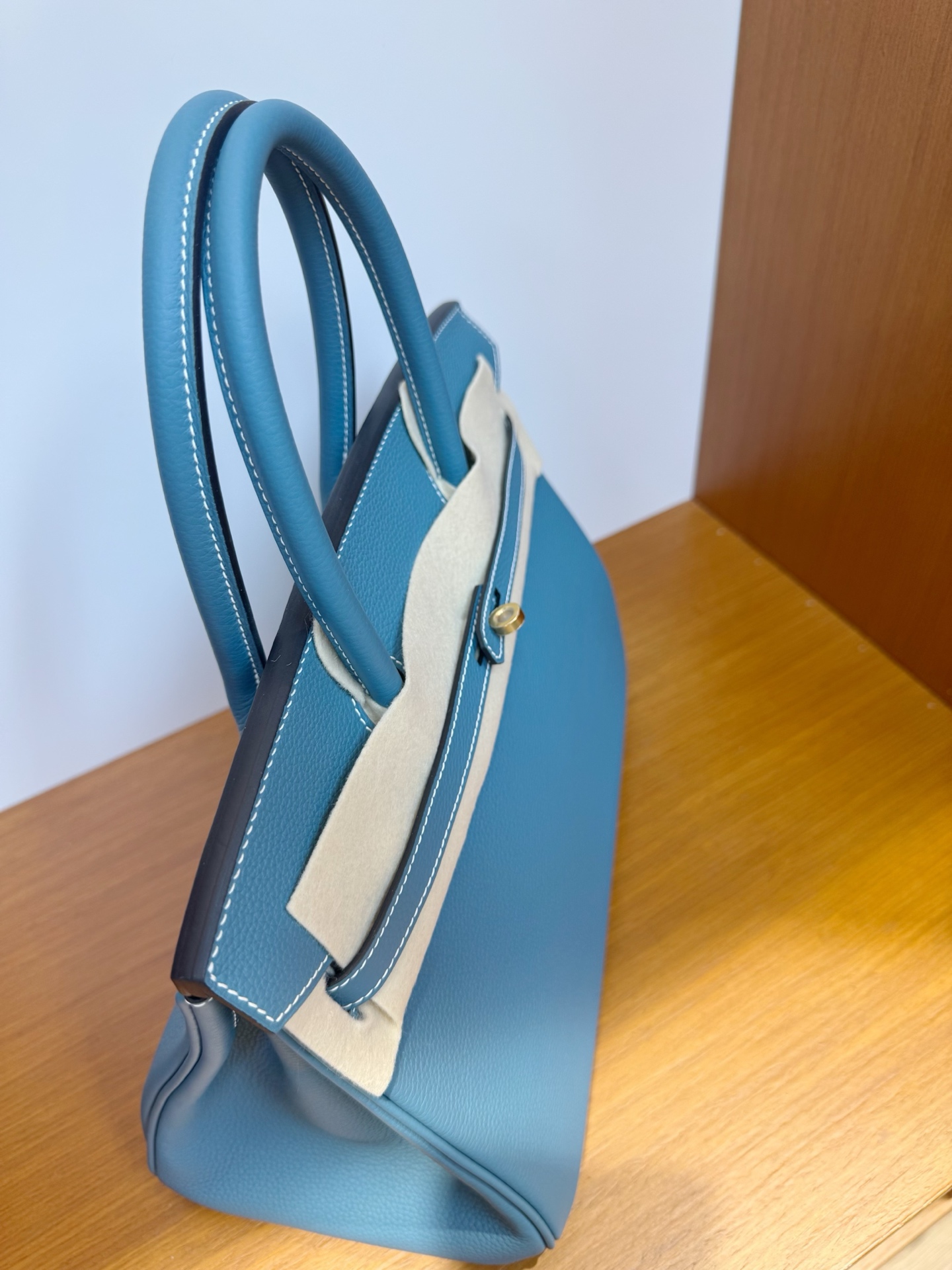 Hermes 一比一 Birkin 鱷魚紋手提包 天蓝色經典款| 12 Hermes 一比一 Birkin 鱷魚紋手提包 天蓝色經典款
