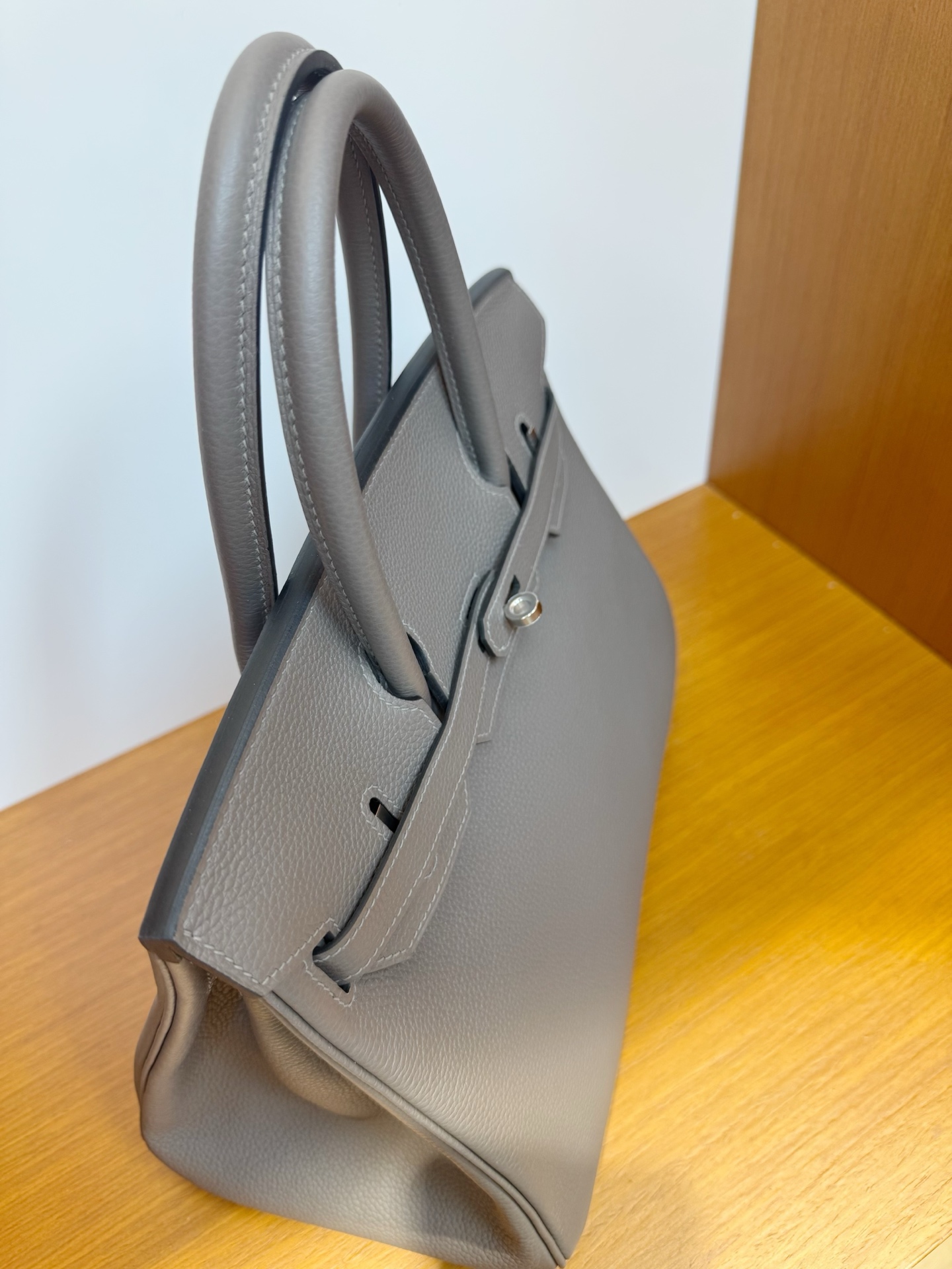 Hermes 高仿 女款 Birkin 手提包 經典灰色 簡約高級風| 12 Hermes 高仿 女款 Birkin 手提包 經典灰色 簡約高級風