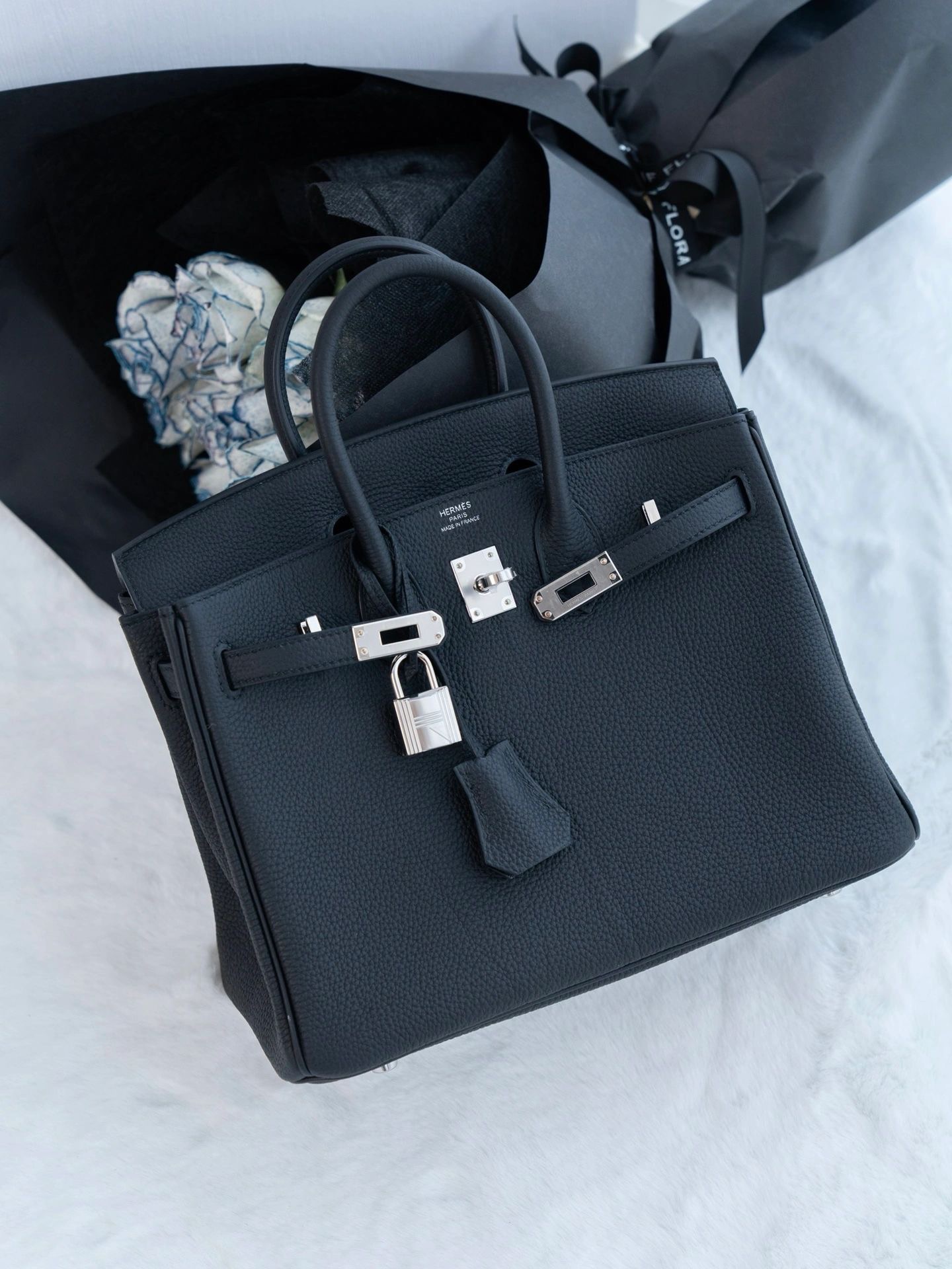 Hermes 高仿 女款 Birkin 手提包 黑色鱷魚紋 奢華質感款| 8 Hermes 高仿 女款 Birkin 手提包 黑色鱷魚紋 奢華質感款