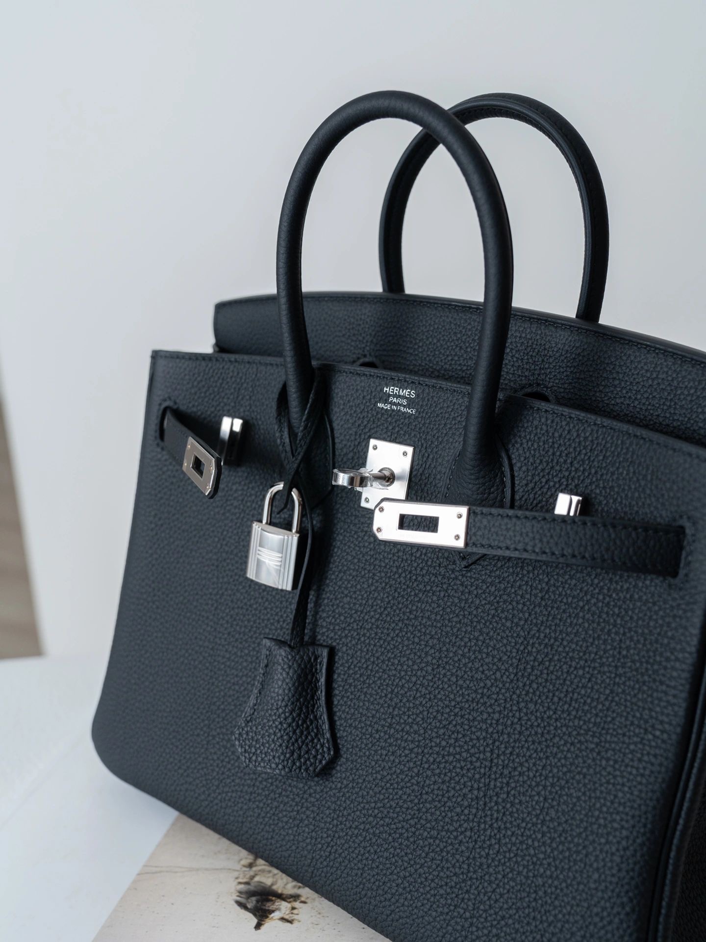Hermes 高仿 女款 Birkin 手提包 黑色鱷魚紋 奢華質感款| 7 Hermes 高仿 女款 Birkin 手提包 黑色鱷魚紋 奢華質感款