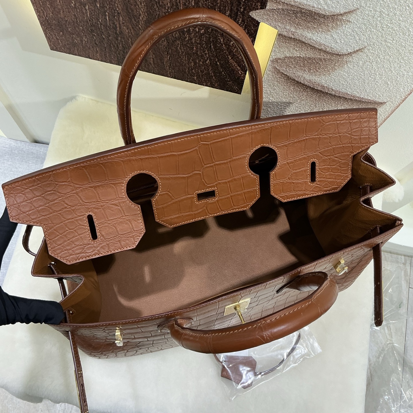 Hermes 一比一 女款 Birkin 手提包 深棕鱷魚紋 高端奢華風| 8 Hermes 一比一 女款 Birkin 手提包 深棕鱷魚紋 高端奢華風