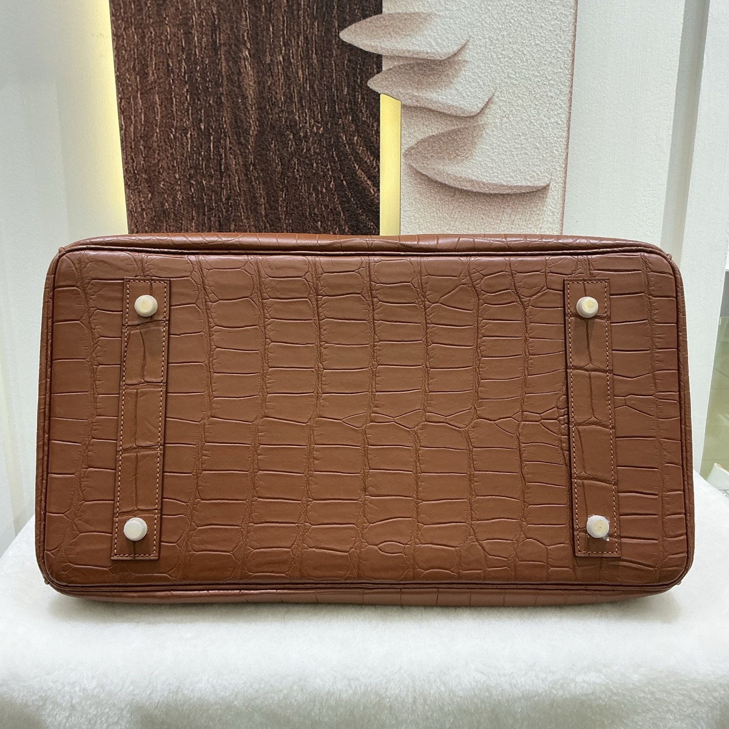 Hermes 一比一 女款 Birkin 手提包 深棕鱷魚紋 高端奢華風| 7 Hermes 一比一 女款 Birkin 手提包 深棕鱷魚紋 高端奢華風