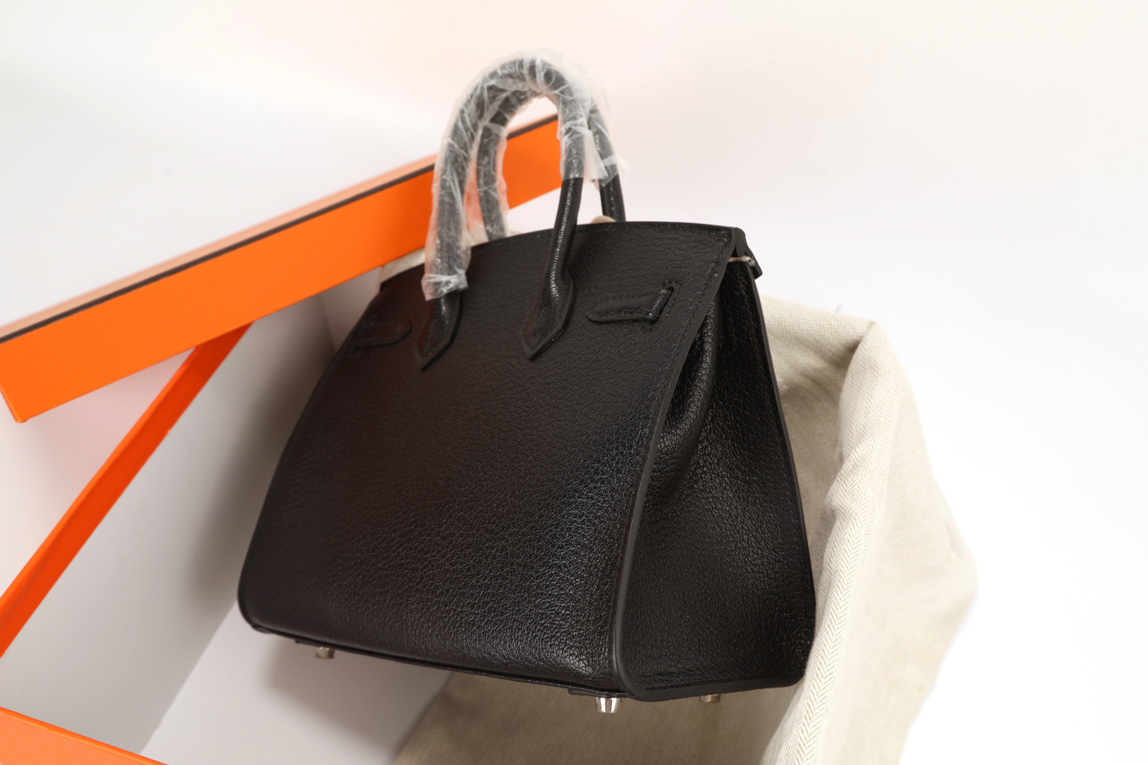 Hermes A貨 女款 Birkin 經典黑色手提包 簡約商務風| 11 Hermes A貨 女款 Birkin 經典黑色手提包 簡約商務風