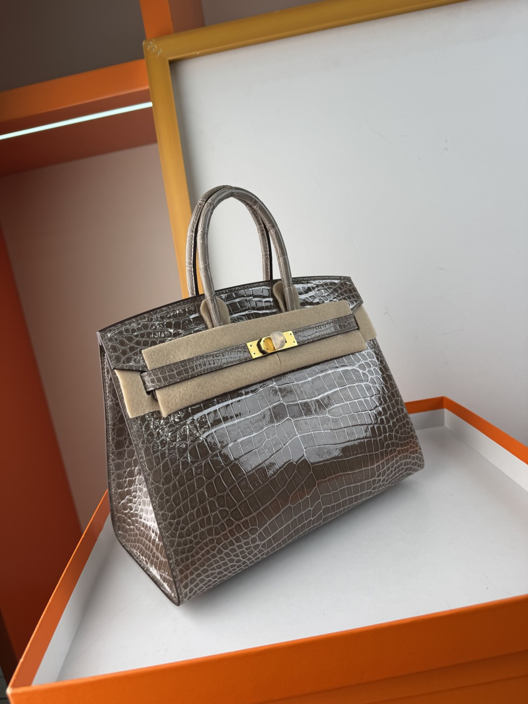 Hermes A貨 女款 Birkin 灰色鱷魚紋手提包 沉穩百搭款| 13 Hermes A貨 女款 Birkin 灰色鱷魚紋手提包 沉穩百搭款
