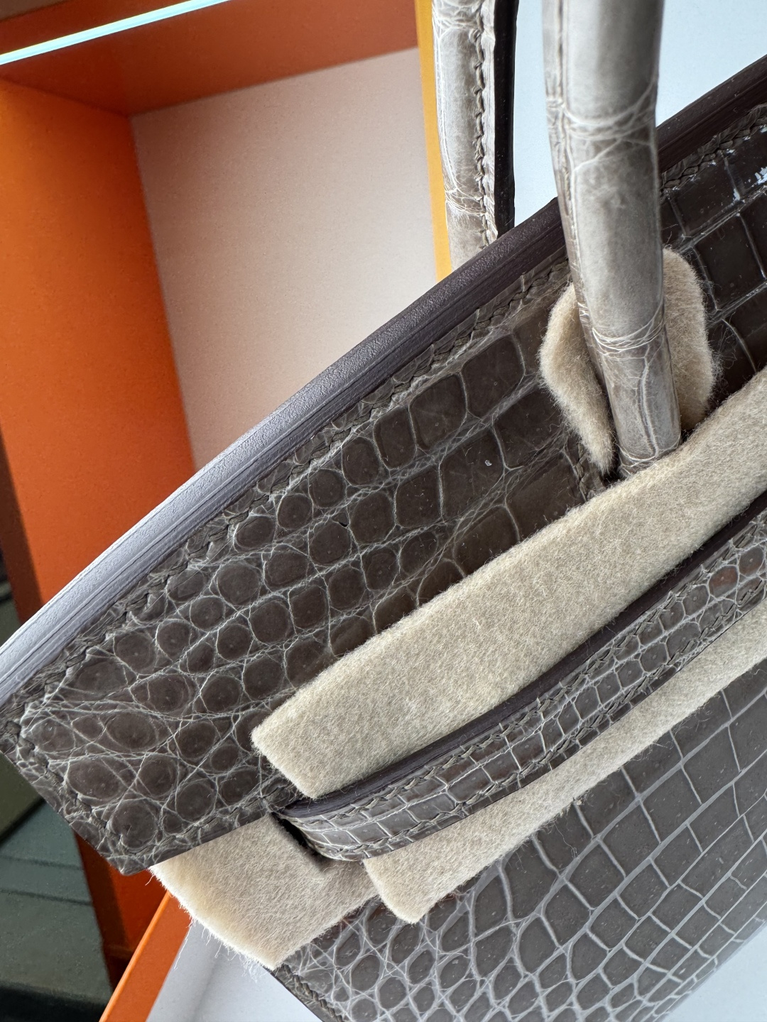 Hermes A貨 女款 Birkin 灰色鱷魚紋手提包 沉穩百搭款| 10 Hermes A貨 女款 Birkin 灰色鱷魚紋手提包 沉穩百搭款