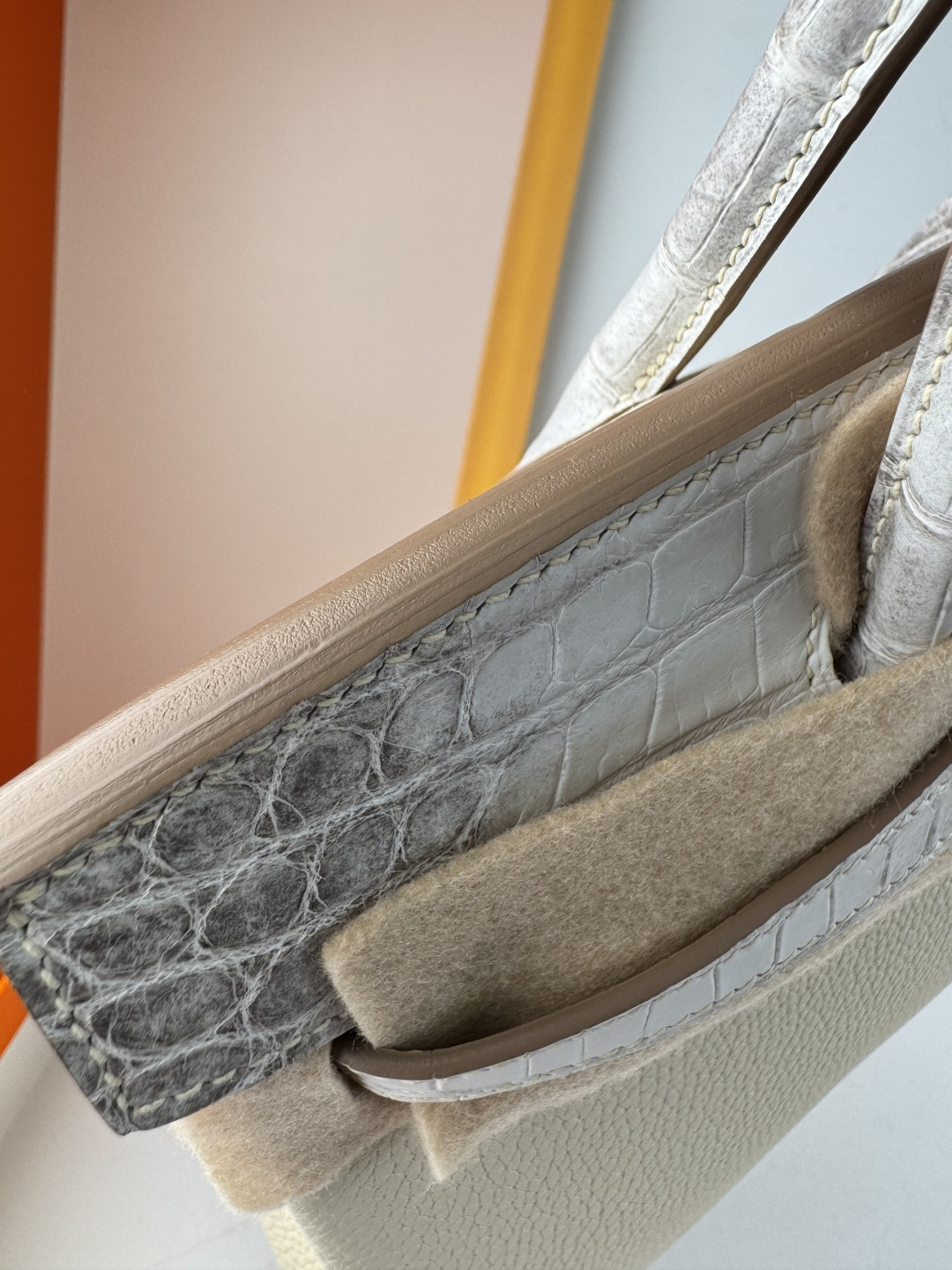 Hermes 高仿 女款 Birkin 奶油白拼色手提包 清新百搭款| 11 Hermes 高仿 女款 Birkin 奶油白拼色手提包 清新百搭款