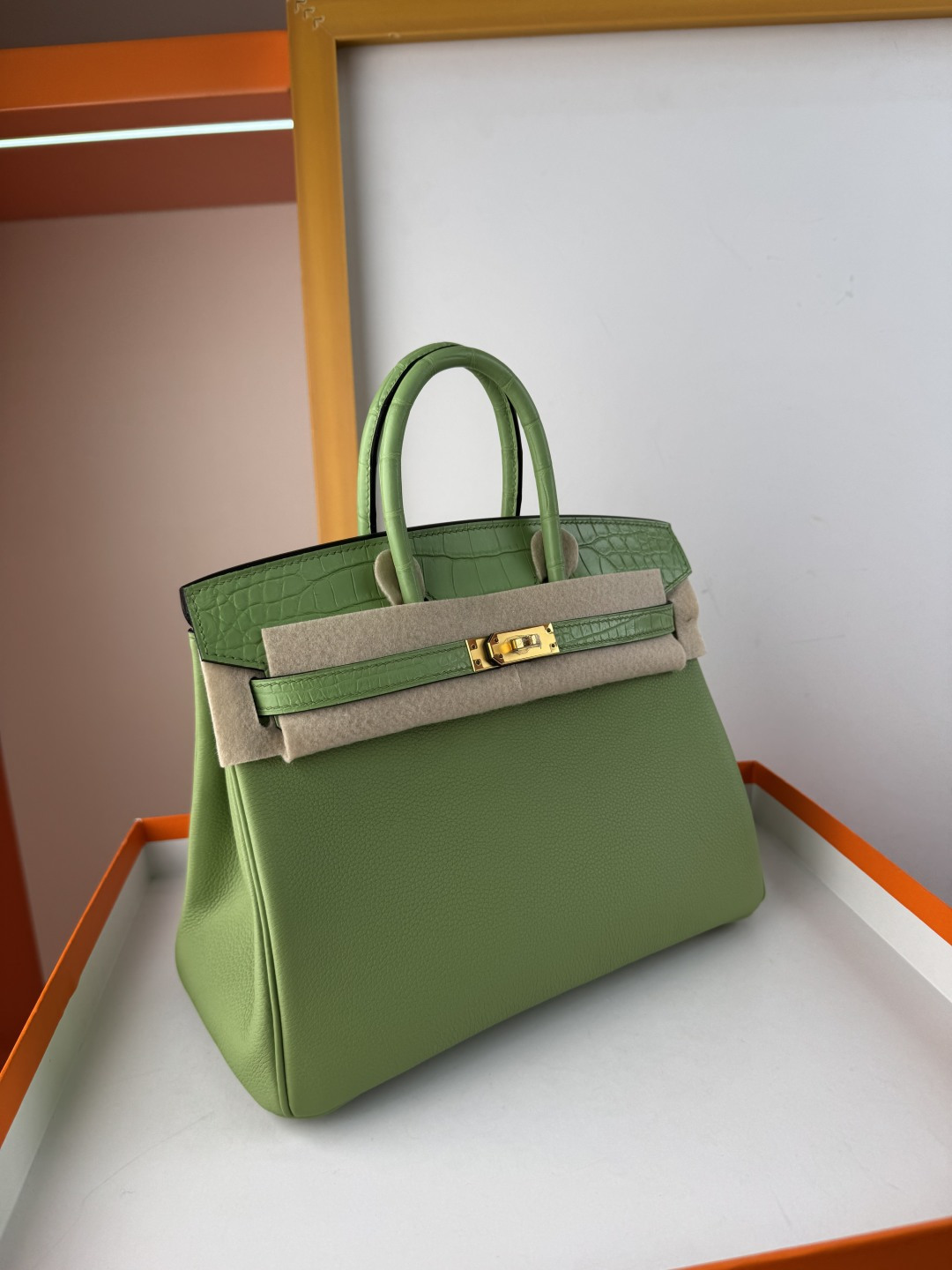 Hermes 高仿 女款 Birkin 青草綠拼鱷魚紋手提包 清新高級風| 13 Hermes 高仿 女款 Birkin 青草綠拼鱷魚紋手提包 清新高級風