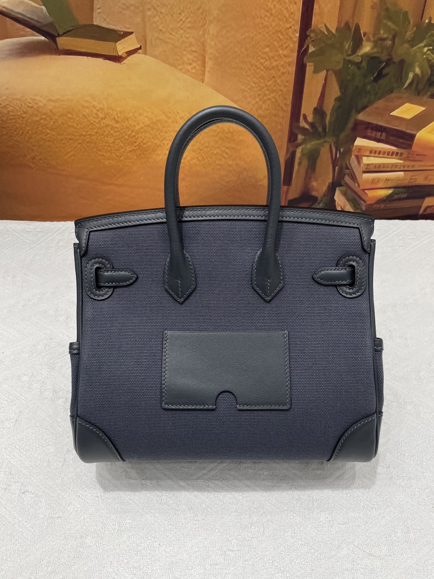 Hermes 高仿 女款 Birkin 帆布拼皮口袋手提包 休閒機能風| 11 Hermes 高仿 女款 Birkin 帆布拼皮口袋手提包 休閒機能風