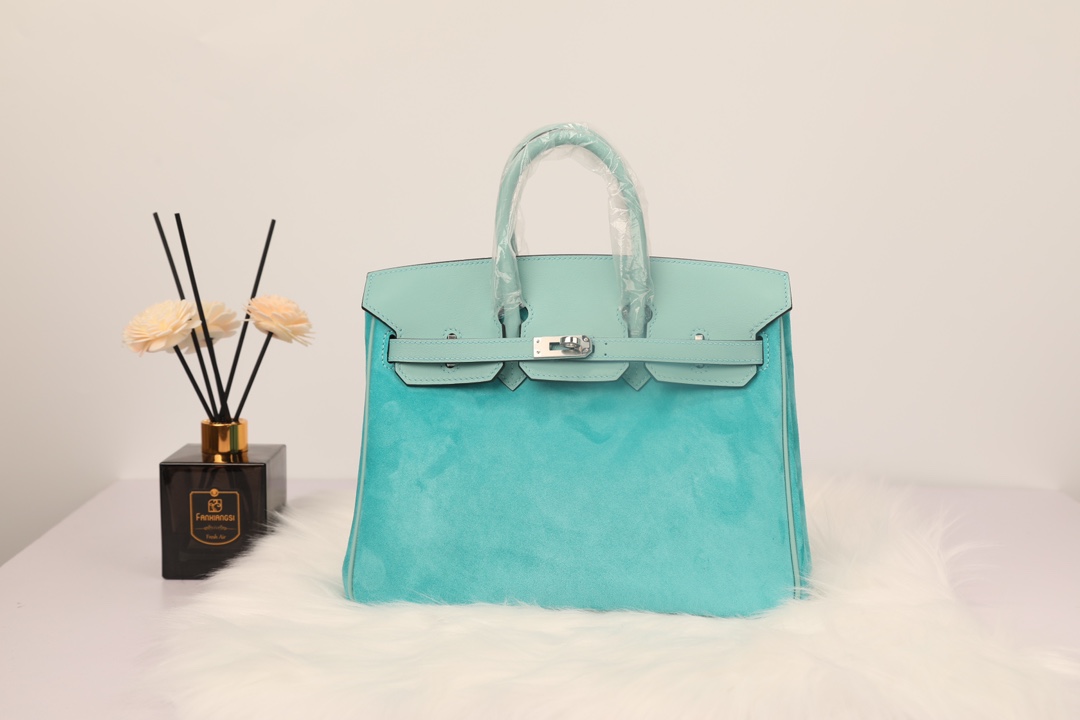 Hermes 高仿 女款 Birkin 湖水藍麂皮拼皮手提包 清新輕奢風| 17 Hermes 高仿 女款 Birkin 湖水藍麂皮拼皮手提包 清新輕奢風