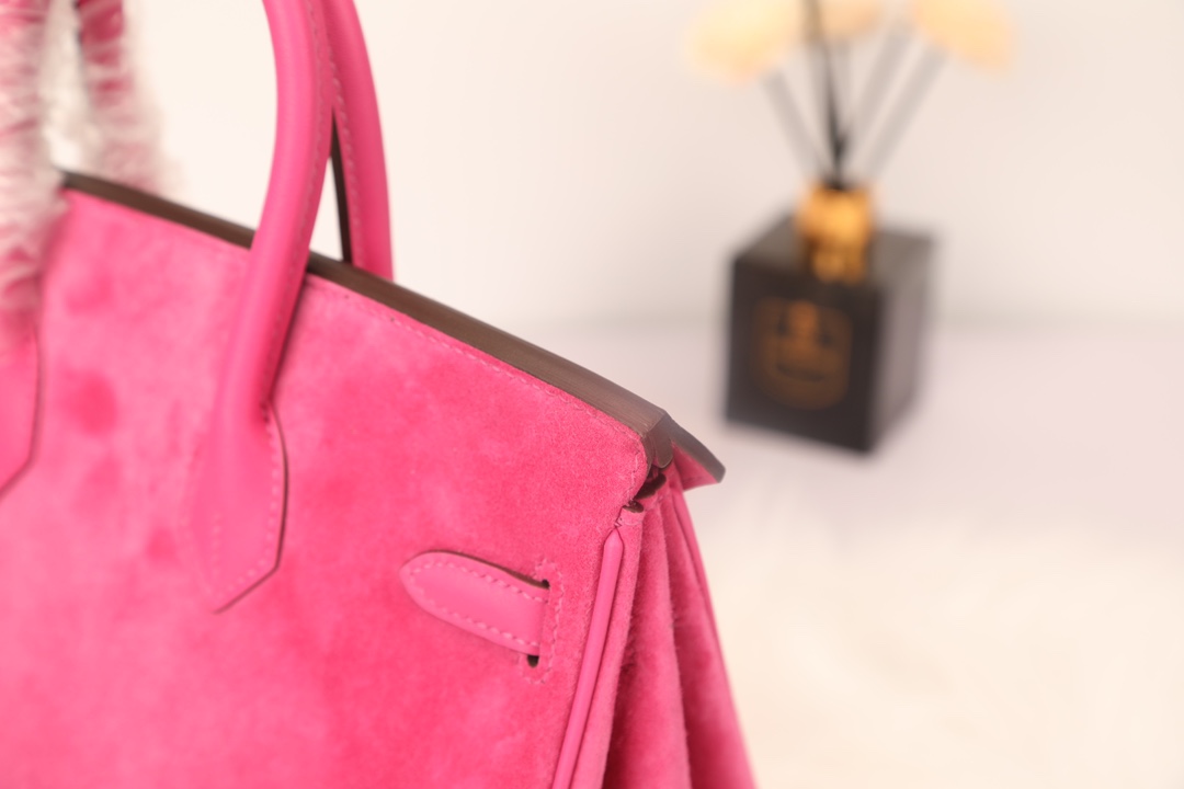 Hermes 高仿 女款 Birkin 玫紅麂皮手提包 吸睛時尚亮色款| 13 Hermes 高仿 女款 Birkin 玫紅麂皮手提包 吸睛時尚亮色款