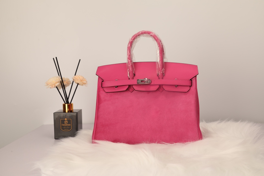Hermes 高仿 女款 Birkin 玫紅麂皮手提包 吸睛時尚亮色款| 12 Hermes 高仿 女款 Birkin 玫紅麂皮手提包 吸睛時尚亮色款