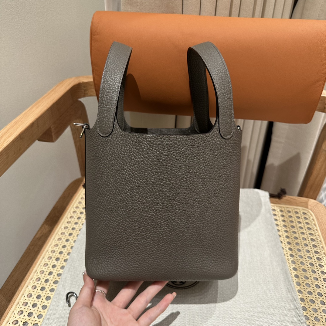Hermes 原單 女款 Picotin Lock 手提包 灰色水桶包 簡約百搭風| 7 Hermes 原單 女款 Picotin Lock 手提包 灰色水桶包 簡約百搭風