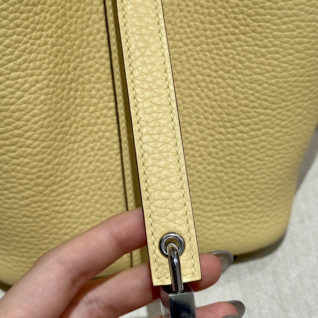 Hermes A貨 女款 Picotin Lock 手提包 淡黃色水桶包 清新時尚風| 14 Hermes A貨 女款 Picotin Lock 手提包 淡黃色水桶包 清新時尚風
