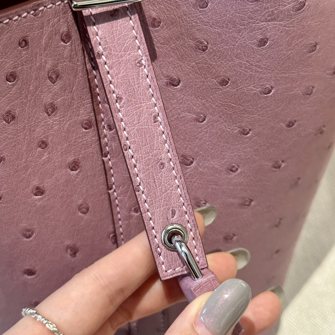 Hermes 高仿 女款 Picotin Lock 鴕鳥皮水桶包 粉色手提包 高級質感款| 13 Hermes 高仿 女款 Picotin Lock 鴕鳥皮水桶包 粉色手提包 高級質感款