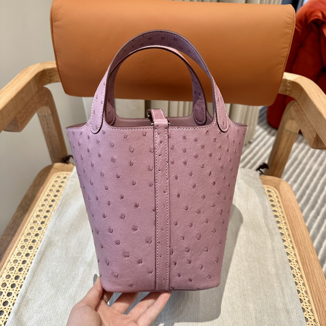 Hermes 高仿 女款 Picotin Lock 鴕鳥皮水桶包 粉色手提包 高級質感款| 9 Hermes 高仿 女款 Picotin Lock 鴕鳥皮水桶包 粉色手提包 高級質感款