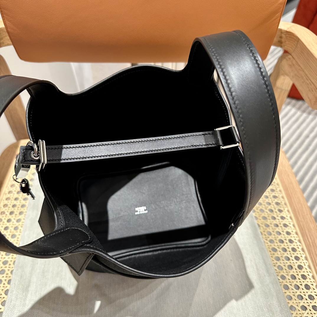 Hermes 高仿 女款 Picotin Lock 帆布手提包 黑色百搭款 輕奢風| 16 Hermes 高仿 女款 Picotin Lock 帆布手提包 黑色百搭款 輕奢風