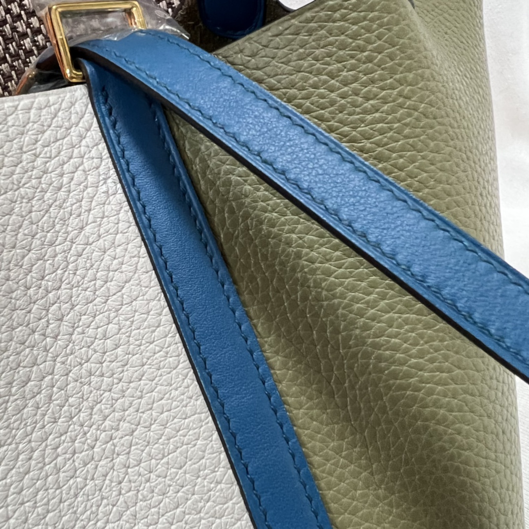 Hermes 原單 女款 Picotin Lock 拼色手提包 綠白藍撞色設計款| 12 Hermes 原單 女款 Picotin Lock 拼色手提包 綠白藍撞色設計款