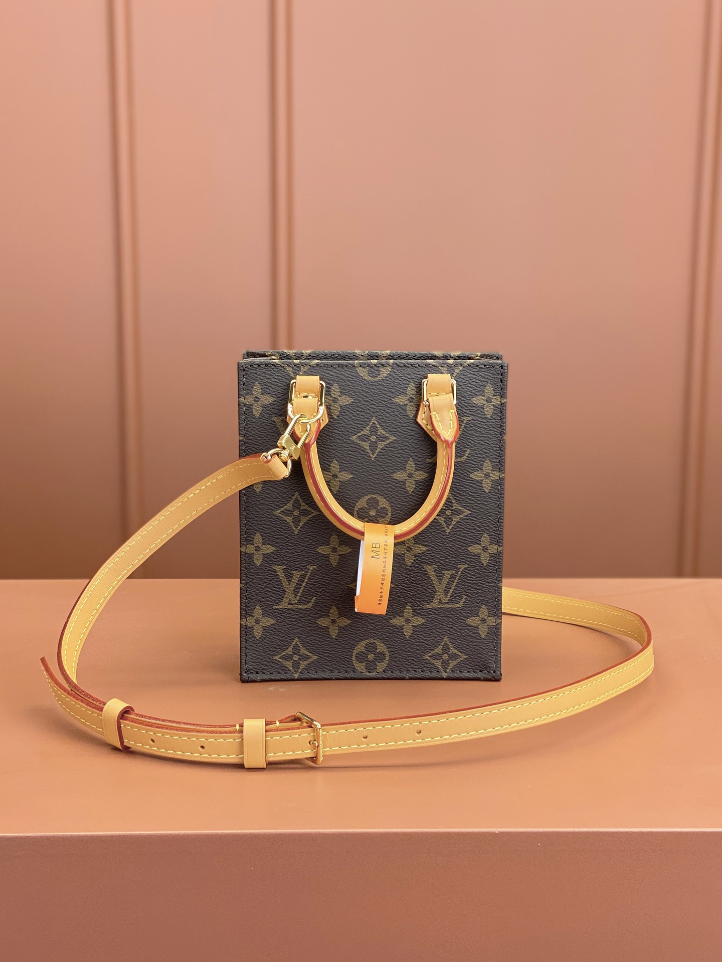 LV 高仿 M81295 經典老花迷你托特手機包 女款斜背小方包 時尚百搭迷你手提包| 7 LV 高仿 M81295 經典老花迷你托特手機包 女款斜背小方包 時尚百搭迷你手提包