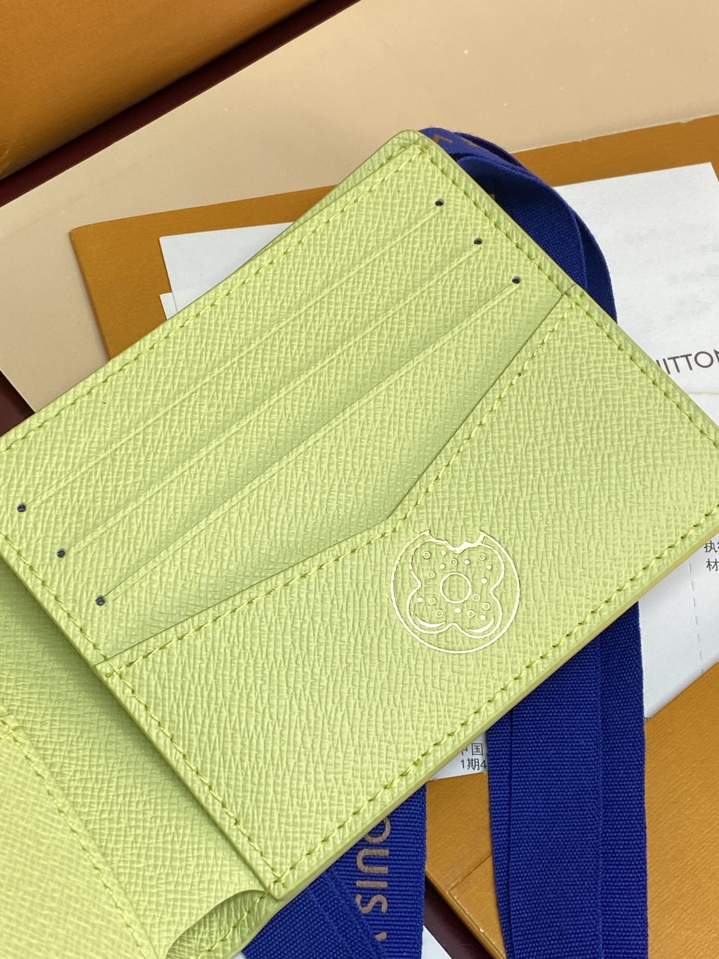 LV 高仿 女款 Monogram 彩色印花短夾 零錢卡片錢包 百搭輕奢款| 10 LV 高仿 女款 Monogram 彩色印花短夾 零錢卡片錢包 百搭輕奢款