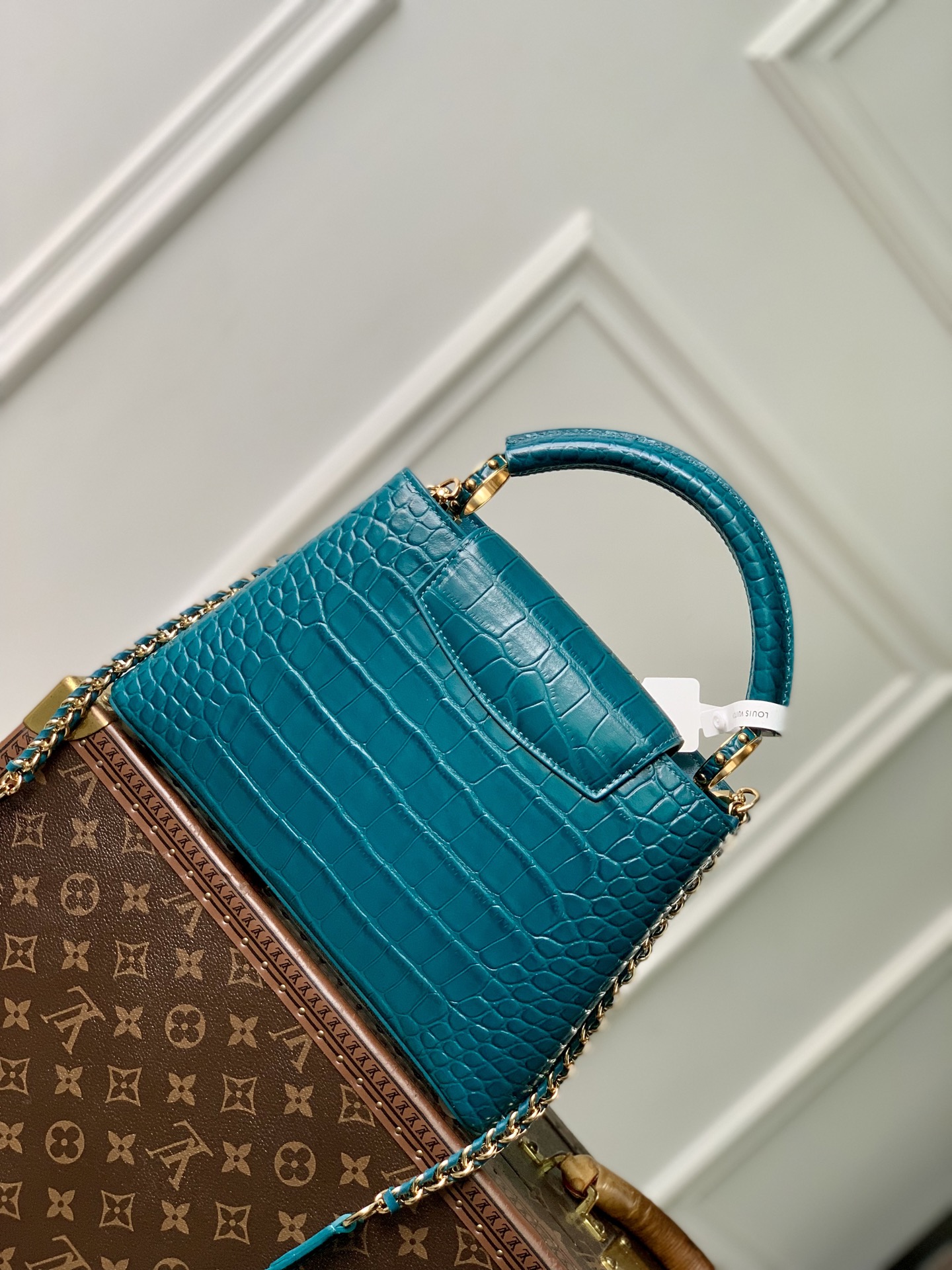 LV 高仿 女款 Capucines 鱷魚紋鏈條手提包 高級氣質斜背包| 13 LV 高仿 女款 Capucines 鱷魚紋鏈條手提包 高級氣質斜背包