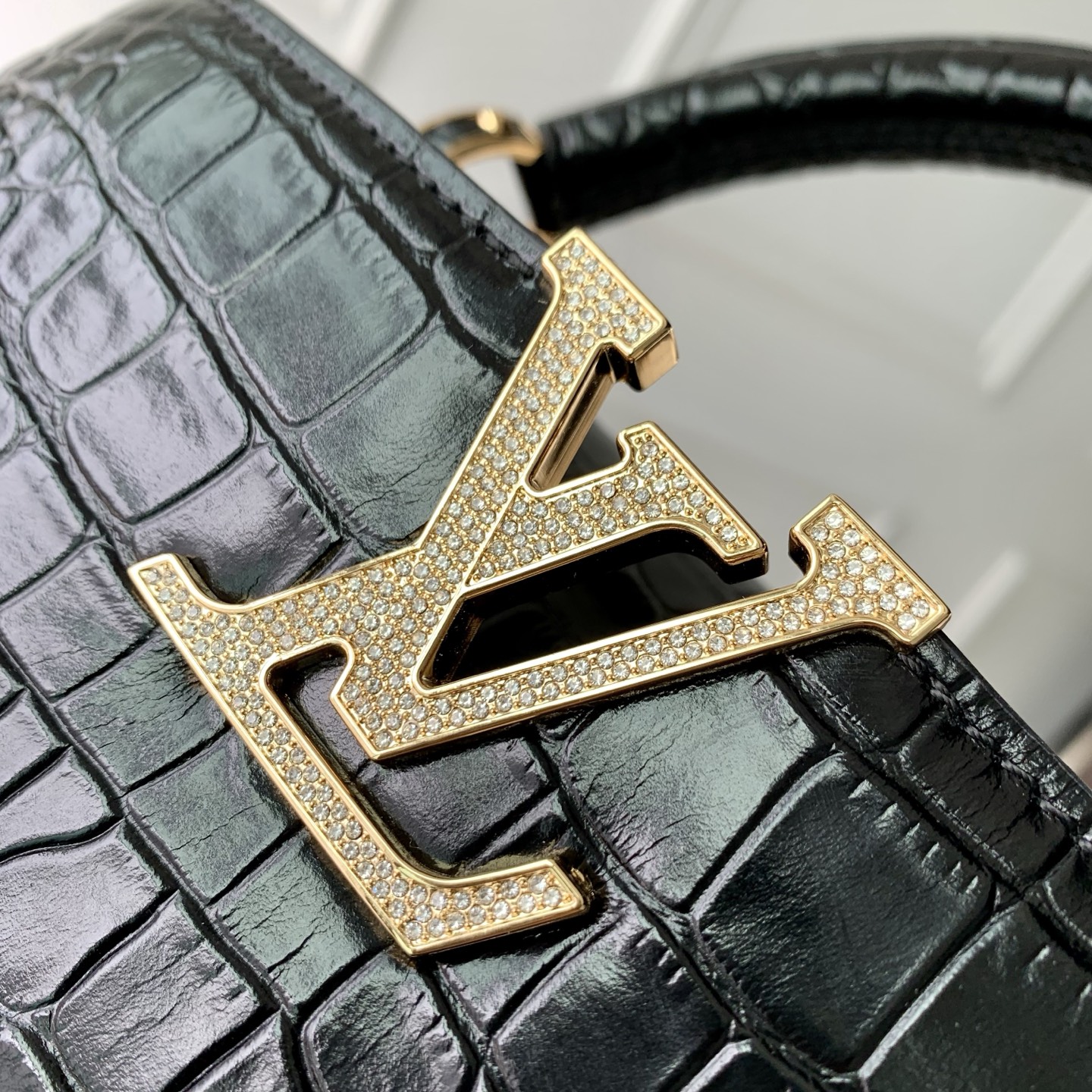 LV A貨 女款 Capucines 鱷魚紋迷你鏈條包 氣質百搭斜背包| 11 LV A貨 女款 Capucines 鱷魚紋迷你鏈條包 氣質百搭斜背包