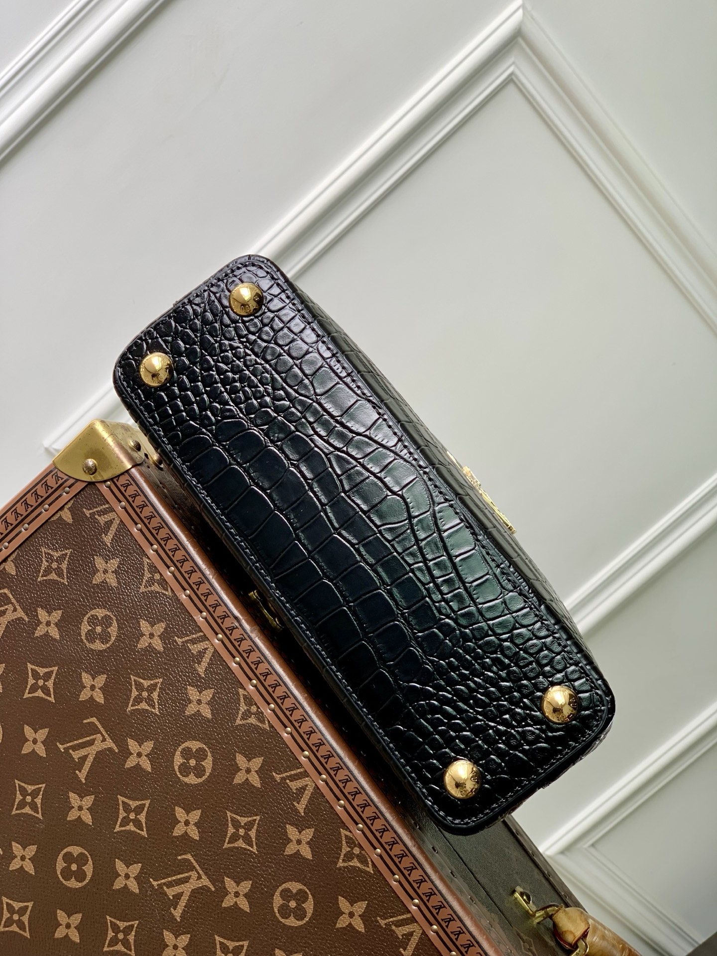LV 原單 女款 Petite Malle 鎖扣鏈條包 時尚迷你斜背包| 12 LV 原單 女款 Petite Malle 鎖扣鏈條包 時尚迷你斜背包