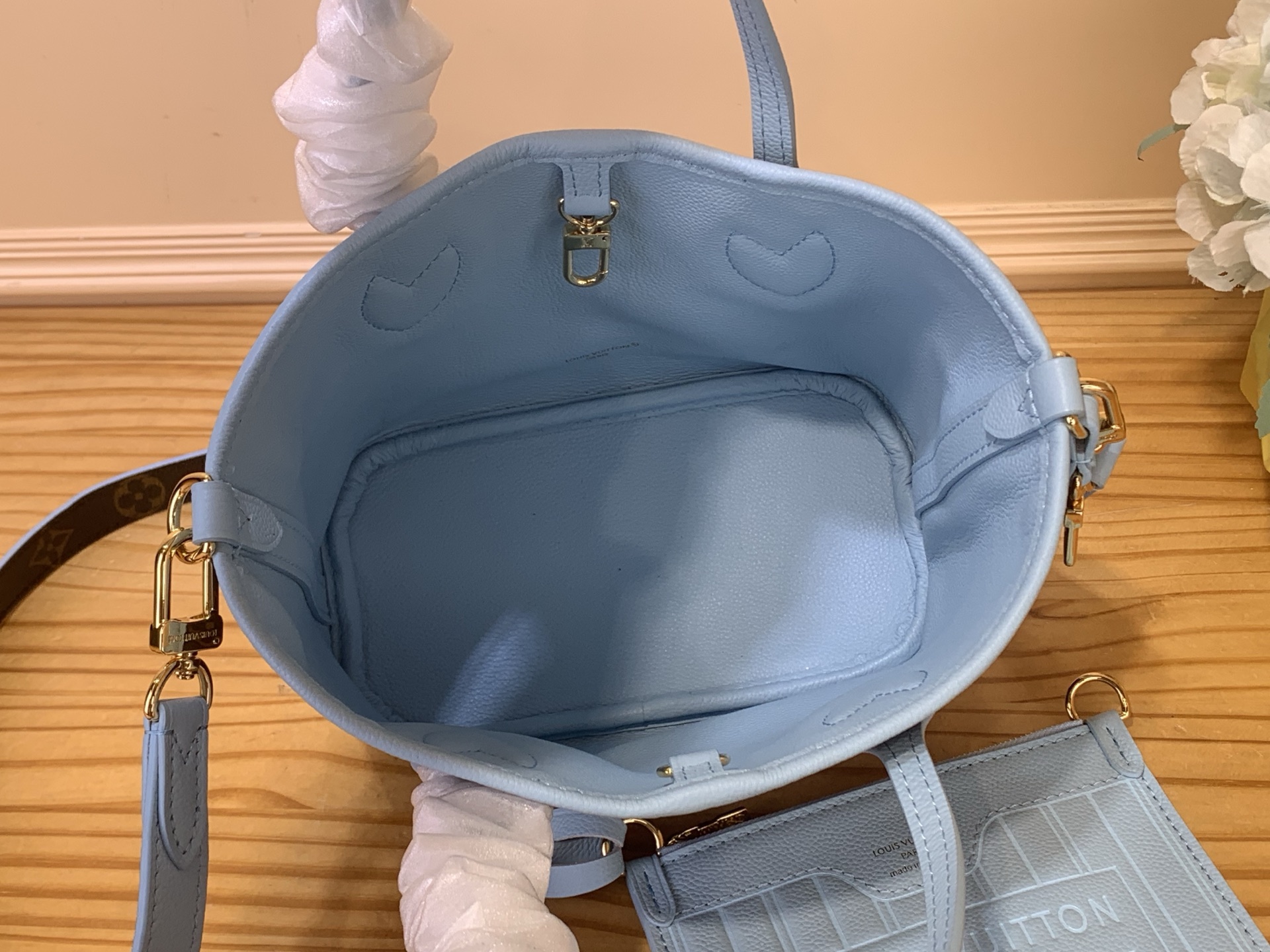 LV 一比一 女款 Monogram 手提托特包 大容量通勤包| 7 LV 一比一 女款 Monogram 手提托特包 大容量通勤包