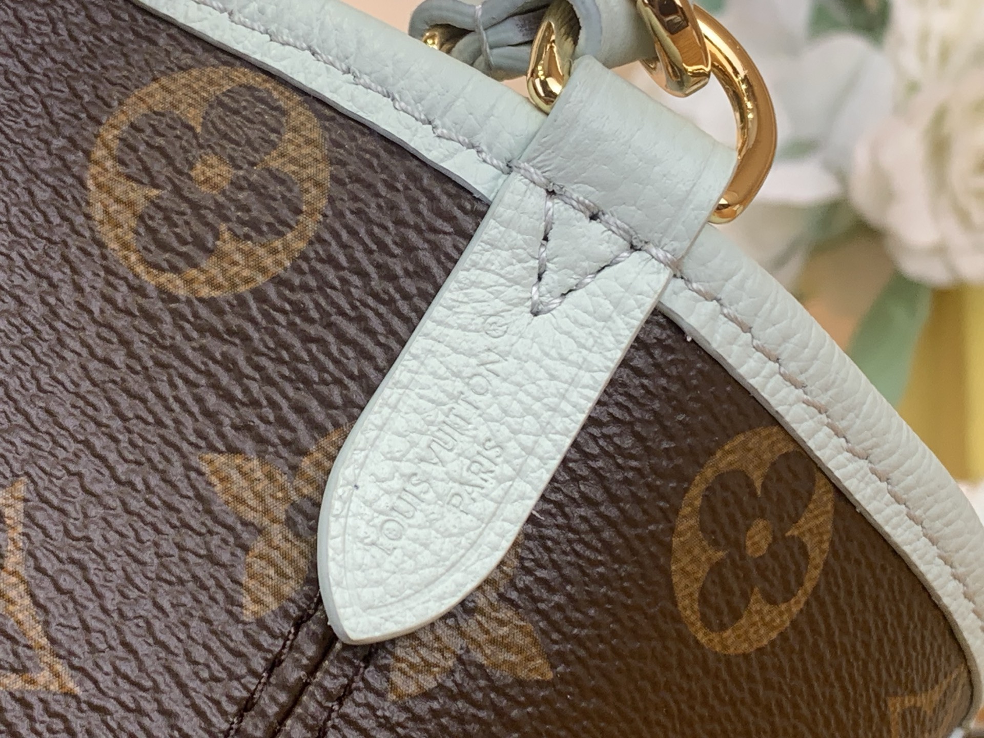 LV 高仿 女款 Monogram 小號托特包 手提斜背兩用包| 8 LV 高仿 女款 Monogram 小號托特包 手提斜背兩用包