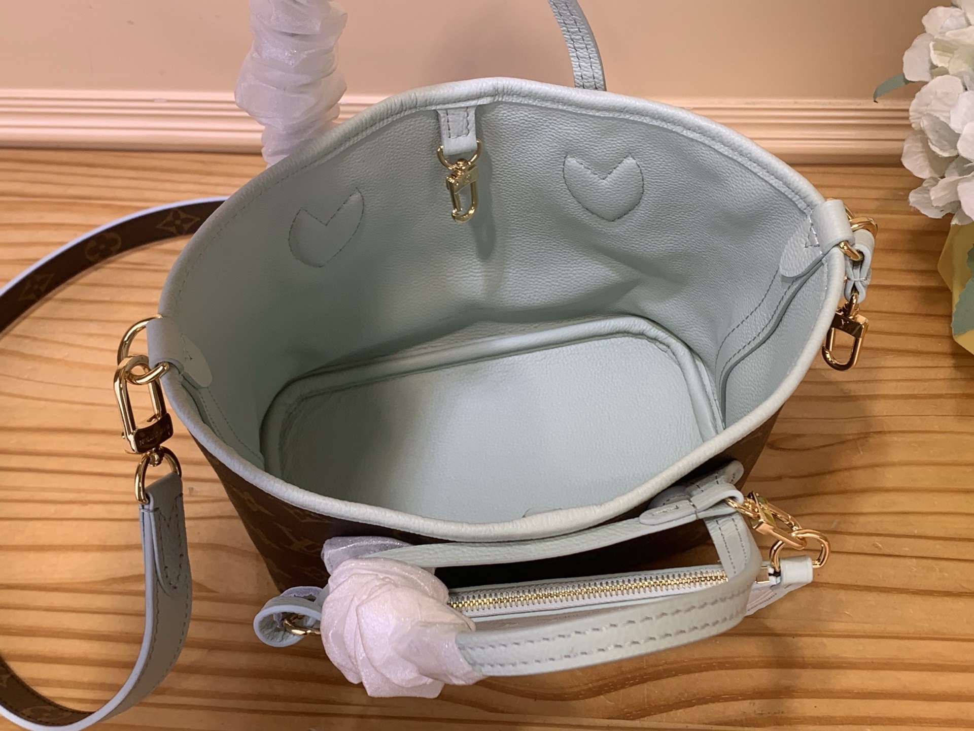 LV 高仿 女款 Monogram 小號托特包 手提斜背兩用包| 7 LV 高仿 女款 Monogram 小號托特包 手提斜背兩用包