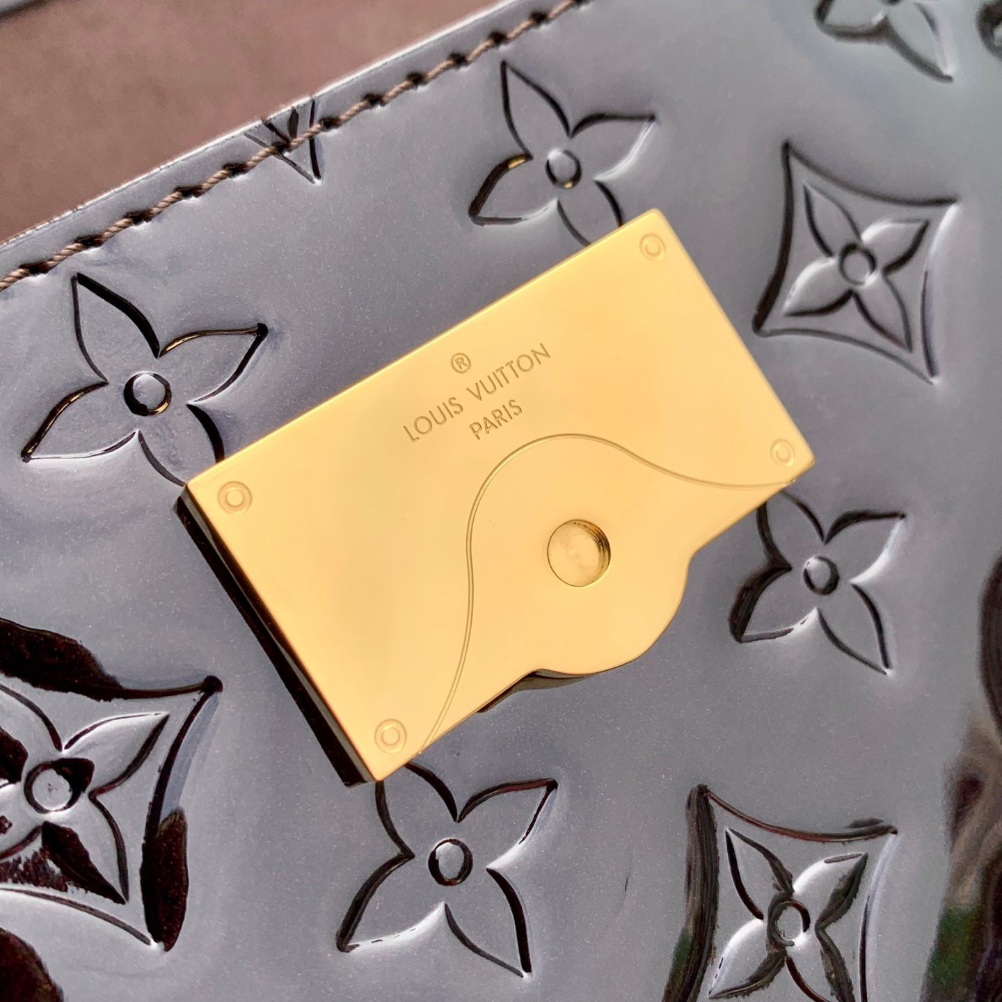 LV 原單 女款 Vernis 壓紋漆皮迷你手提包 高端氣質斜背包| 9 LV 原單 女款 Vernis 壓紋漆皮迷你手提包 高端氣質斜背包