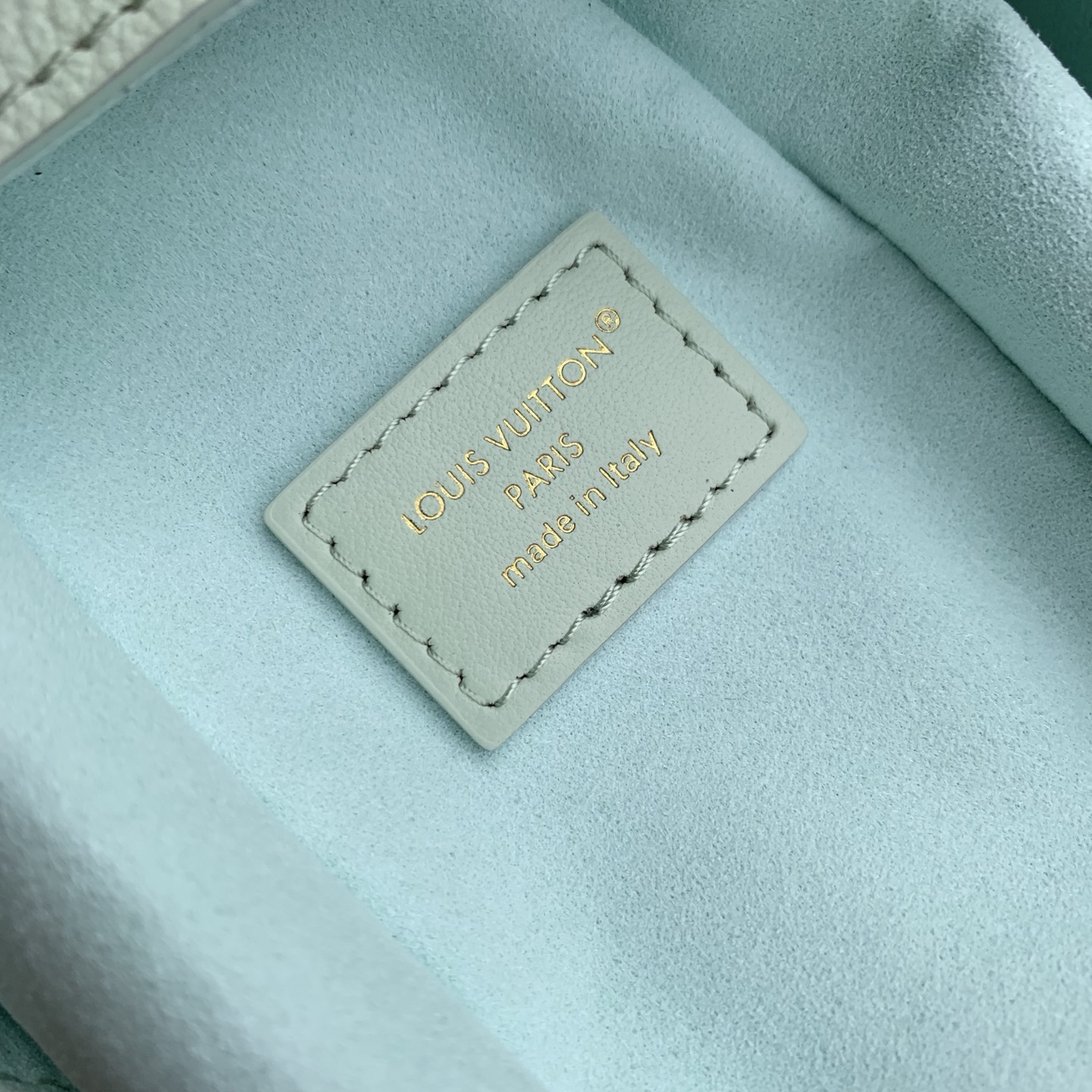 LV 高仿 女款 Mini Trunk 薄荷綠鏈條手提包 氣質迷你斜背包| 8 LV 高仿 女款 Mini Trunk 薄荷綠鏈條手提包 氣質迷你斜背包
