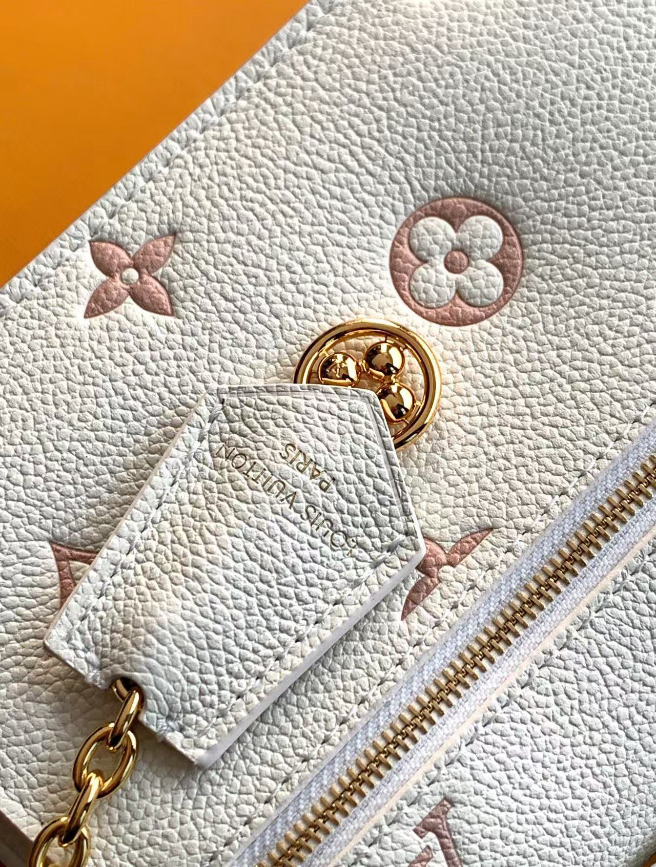 LV 一比一 女款 Mini Trunk 薄荷綠手提包 鏈條斜背包| 9 LV 一比一 女款 Mini Trunk 薄荷綠手提包 鏈條斜背包