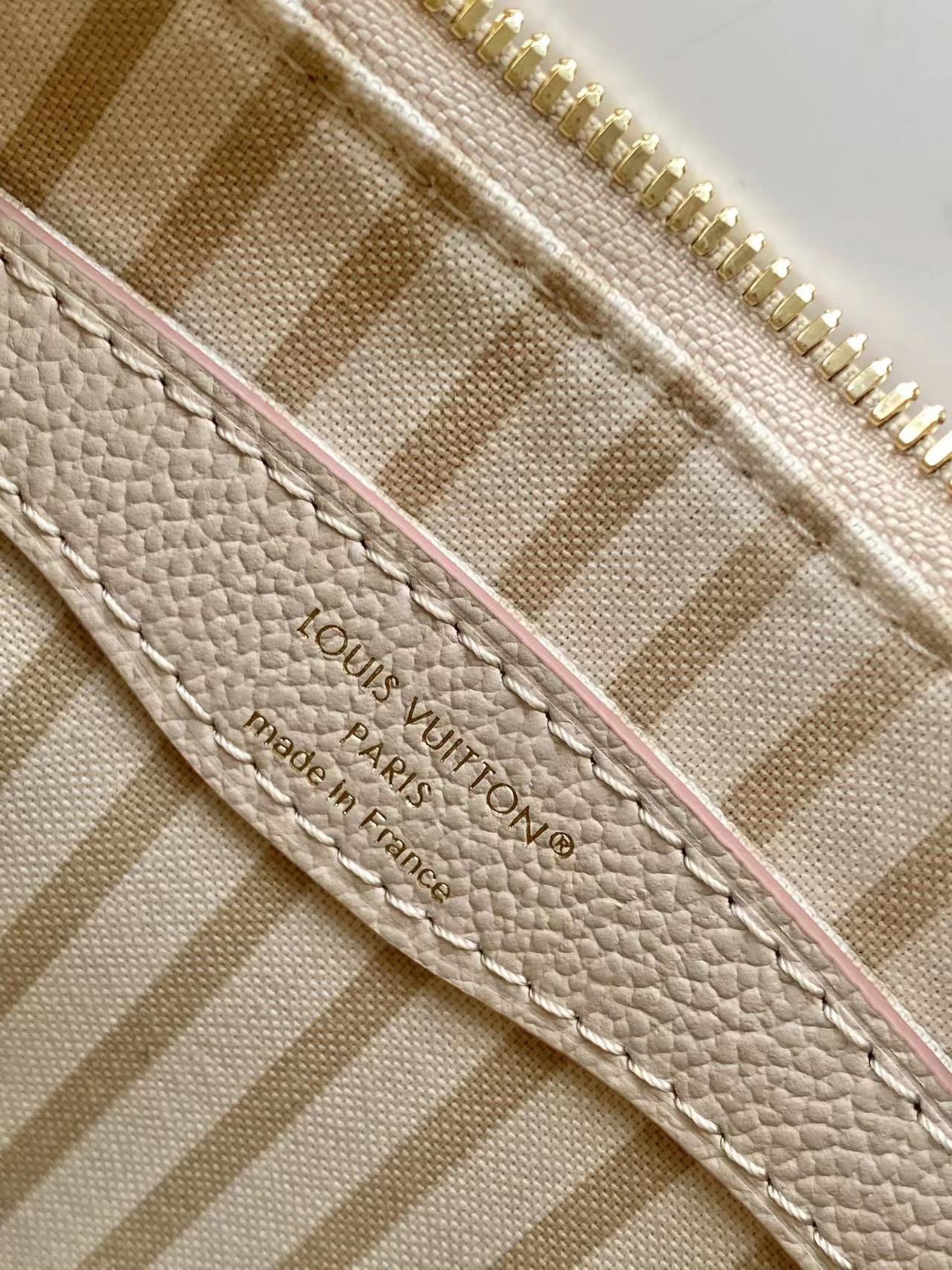 LV 原單 女款 Pochette Métis 白色鏈條斜背包 經典翻蓋包| 7 LV 原單 女款 Pochette Métis 白色鏈條斜背包 經典翻蓋包
