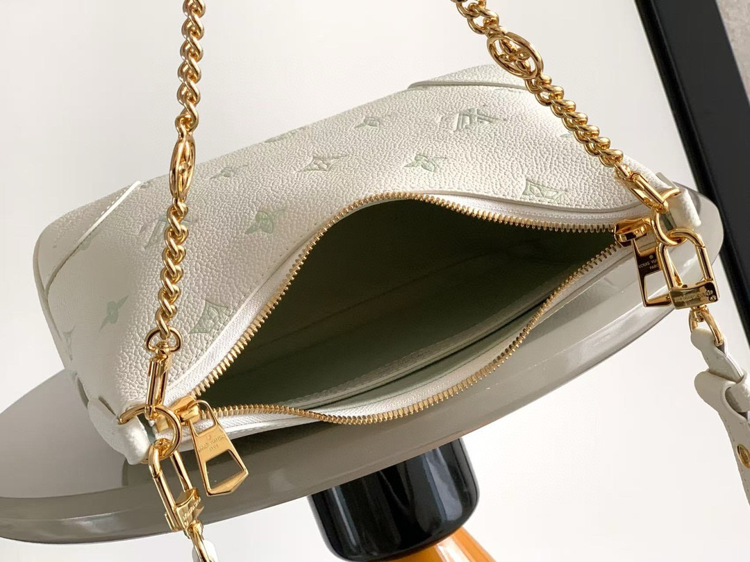 LV A貨 女款 Monogram 鏈條肩背包 時尚百搭小方包| 8 LV A貨 女款 Monogram 鏈條肩背包 時尚百搭小方包