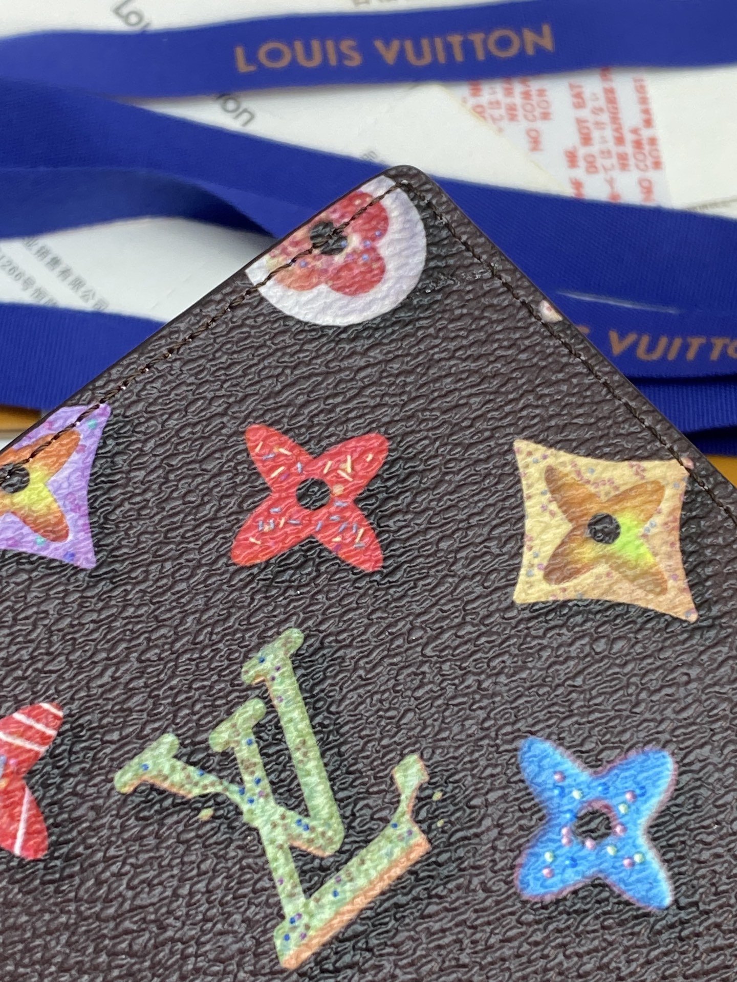LV 高仿 男款 Monogram 彩色印花短夾 時尚皮夾| 16 LV 高仿 男款 Monogram 彩色印花短夾 時尚皮夾