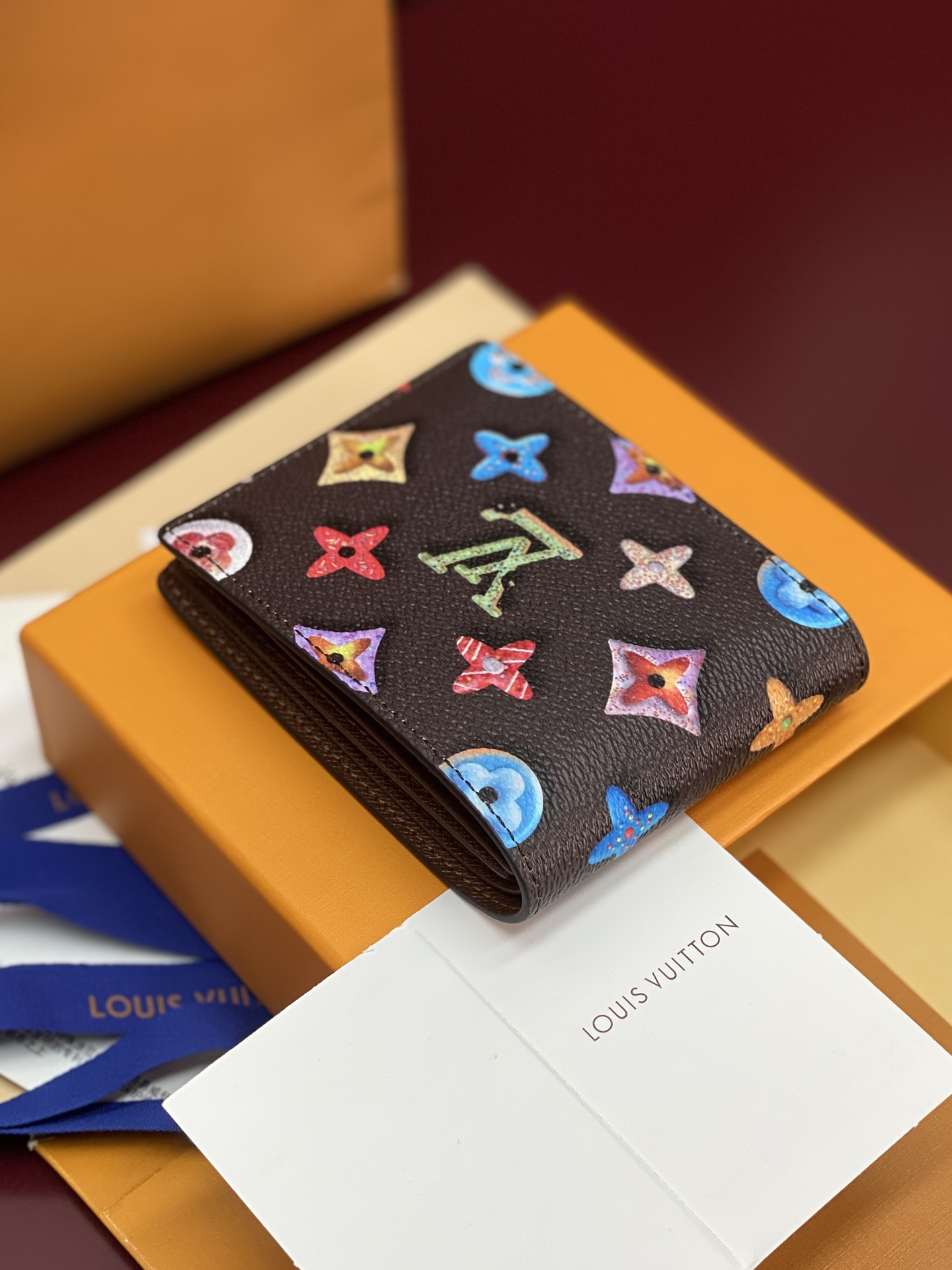LV 高仿 男款 Monogram 彩色印花短夾 時尚皮夾| 15 LV 高仿 男款 Monogram 彩色印花短夾 時尚皮夾
