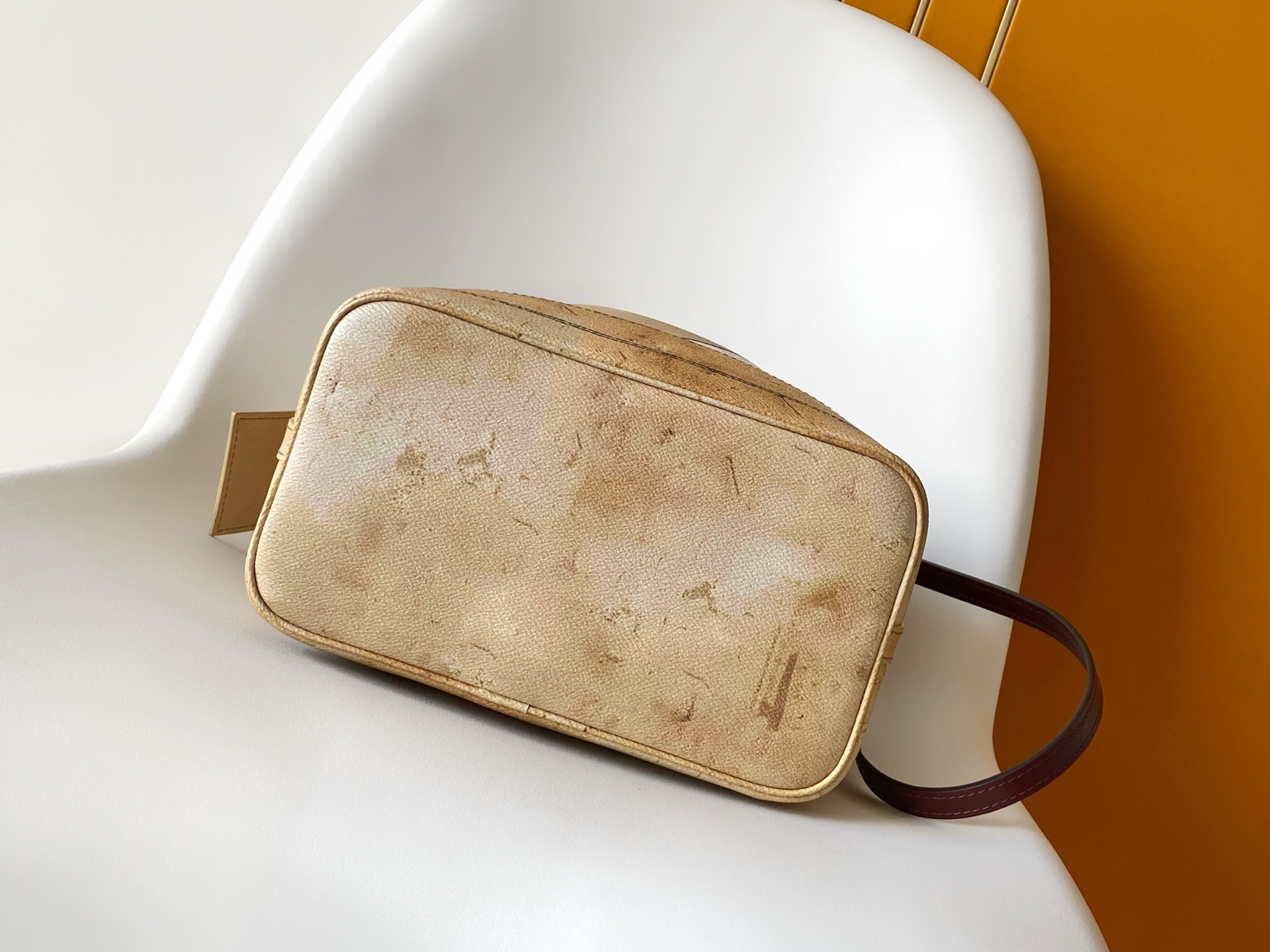 LV 高仿 女款 Vintage 航空風束口水桶包 復古斜背包| 12 LV 高仿 女款 Vintage 航空風束口水桶包 復古斜背包