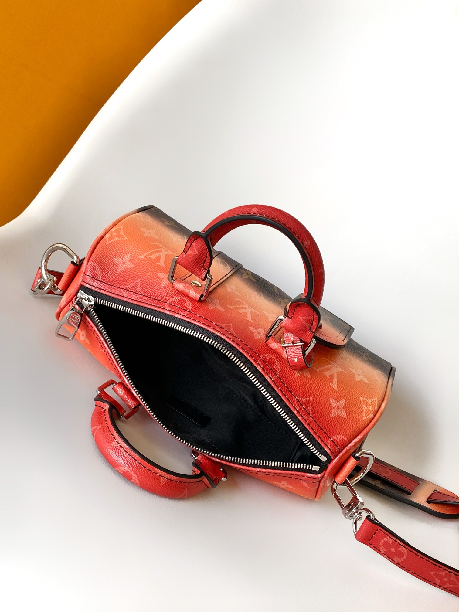 LV 一比一 女款 Speedy 漸層橘老花手提包 時尚斜背包| 9 LV 一比一 女款 Speedy 漸層橘老花手提包 時尚斜背包