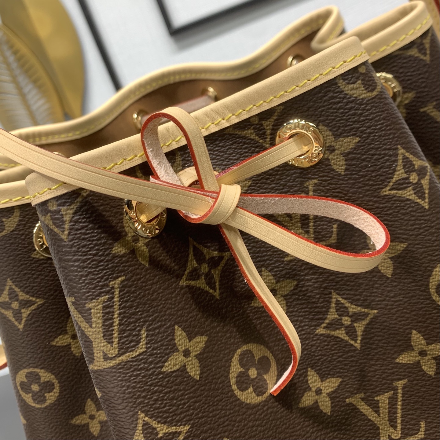 LV 原單 女款 Noé 經典老花水桶包 單肩斜背包| 9 LV 原單 女款 Noé 經典老花水桶包 單肩斜背包