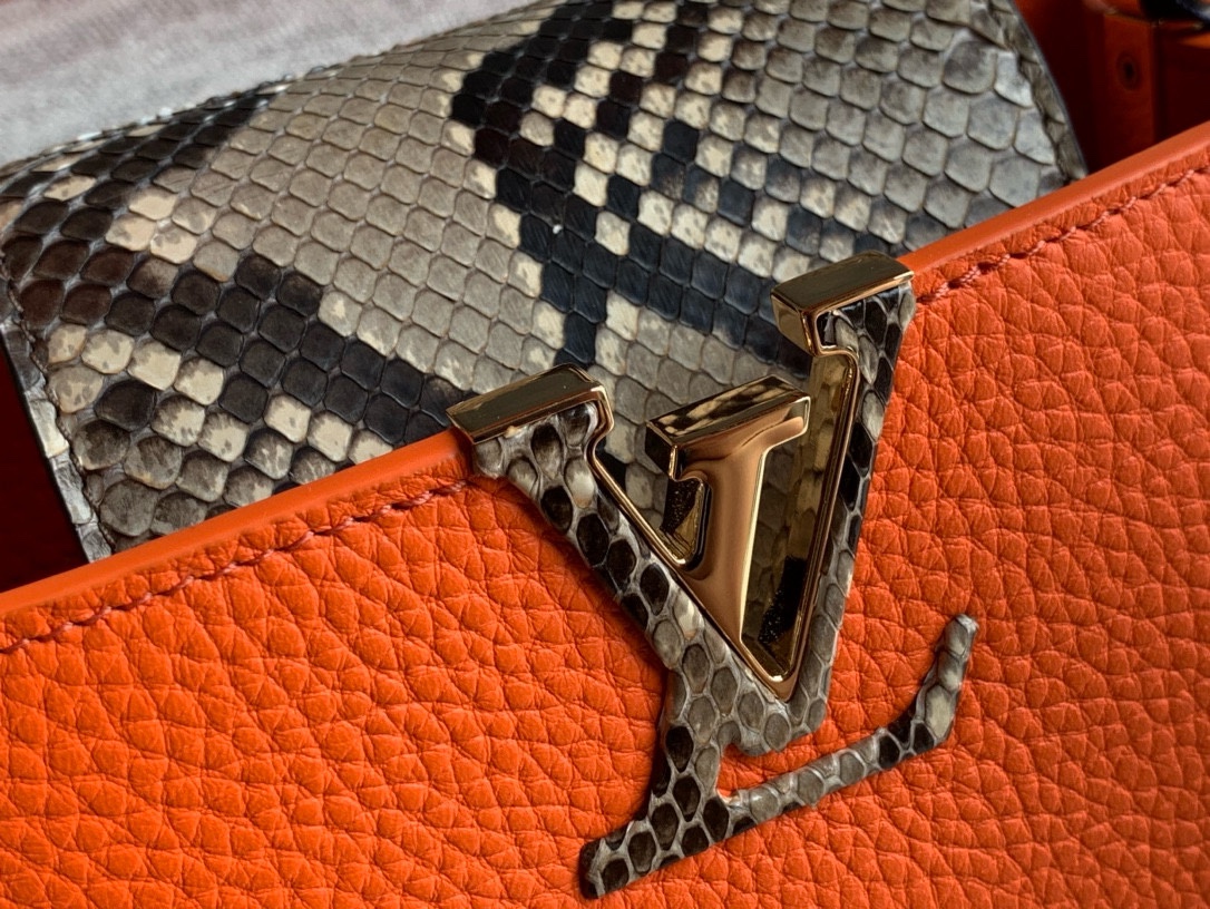 LV 一比一 女款 Capucines 橘色手提包 高級斜背包| 11 LV 一比一 女款 Capucines 橘色手提包 高級斜背包