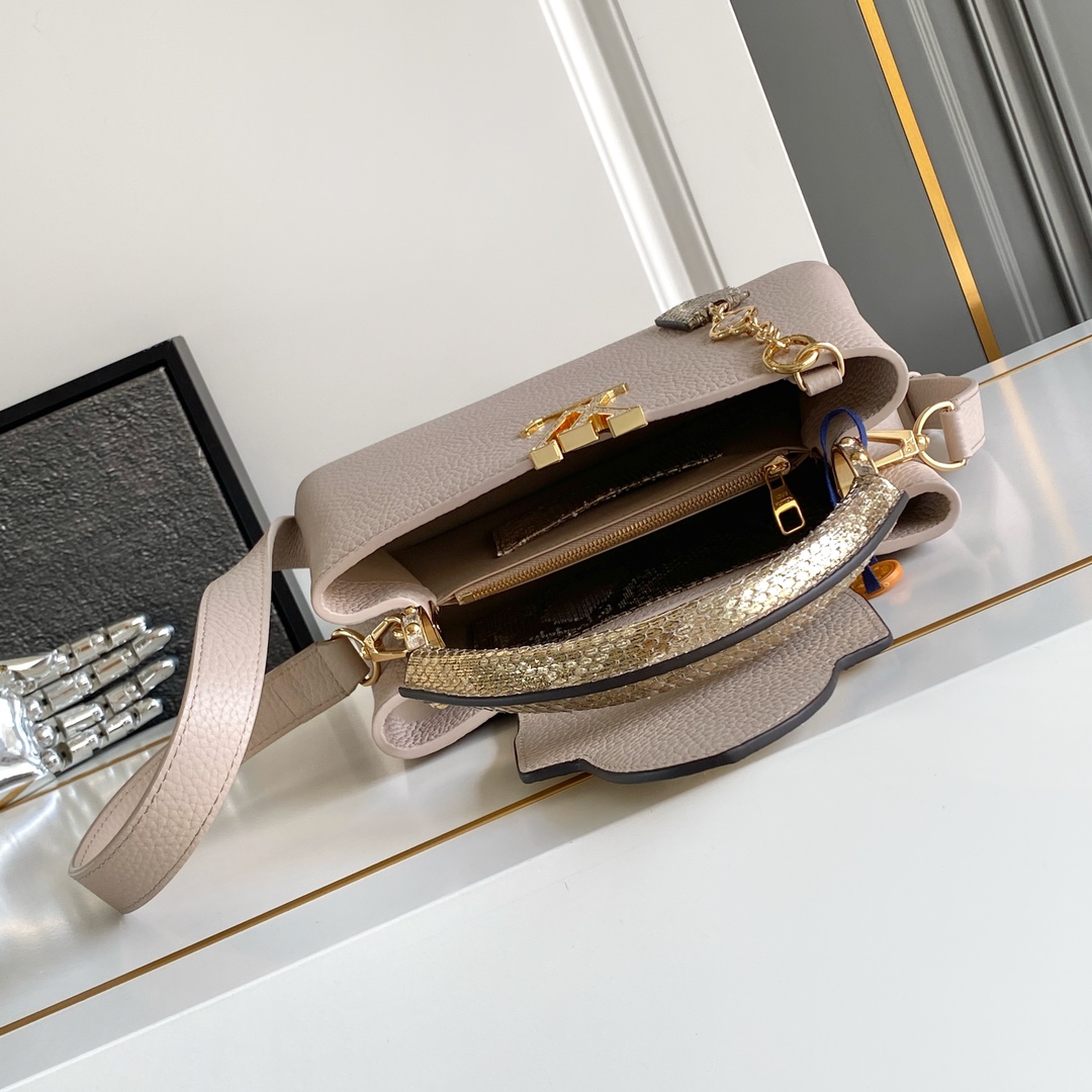 LV 原單 女款 Capucines 米灰蛇紋手提包 高級斜背包| 8 LV 原單 女款 Capucines 米灰蛇紋手提包 高級斜背包