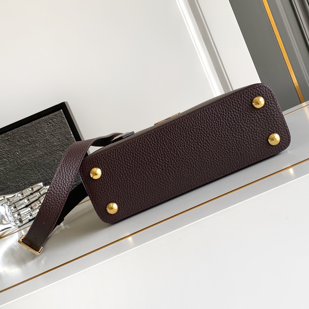 LV A貨 女款 Capucines 深咖蛇紋手提包 經典斜背包| 12 LV A貨 女款 Capucines 深咖蛇紋手提包 經典斜背包