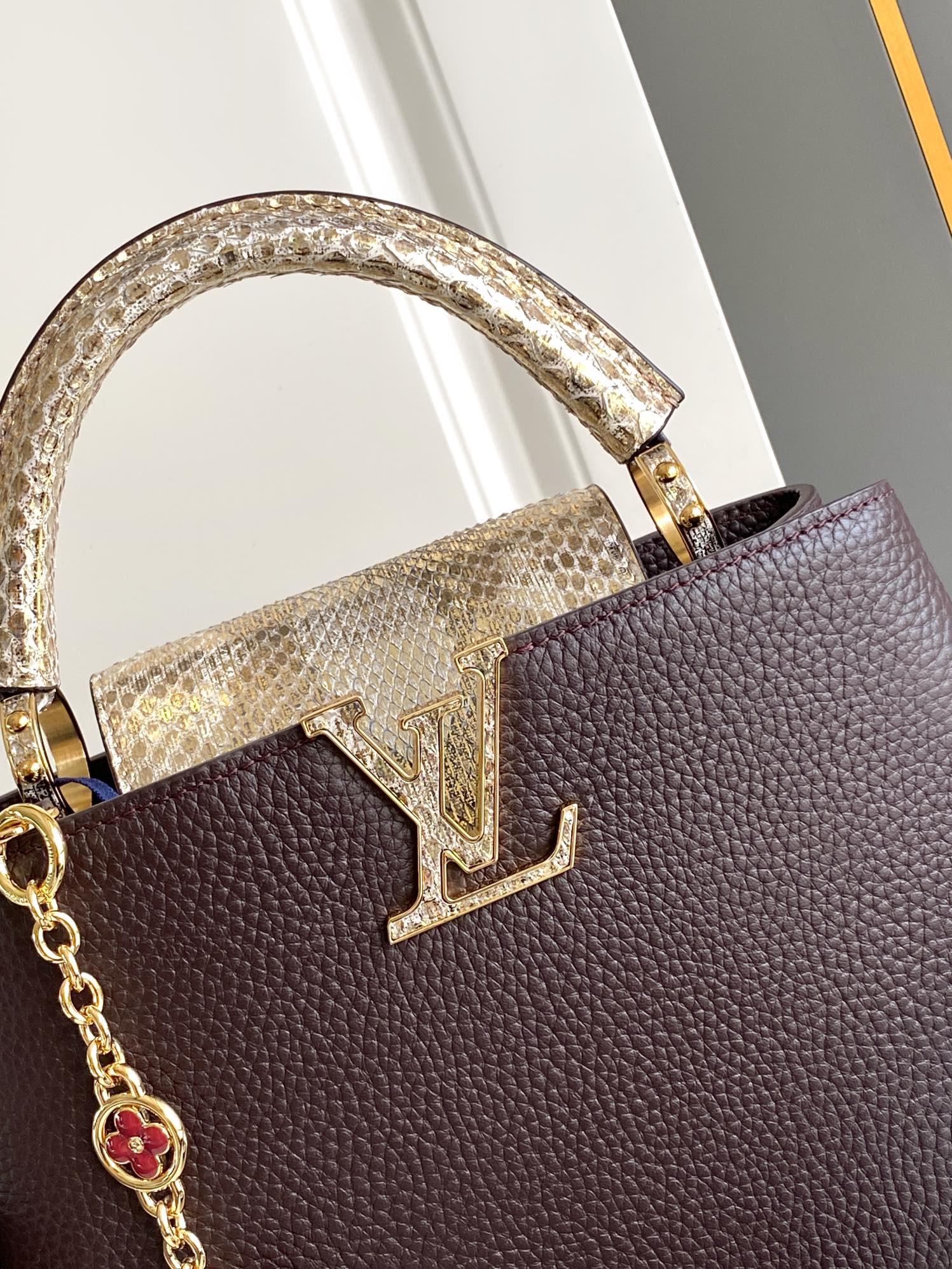 LV A貨 女款 Capucines 深咖蛇紋手提包 經典斜背包| 11 LV A貨 女款 Capucines 深咖蛇紋手提包 經典斜背包