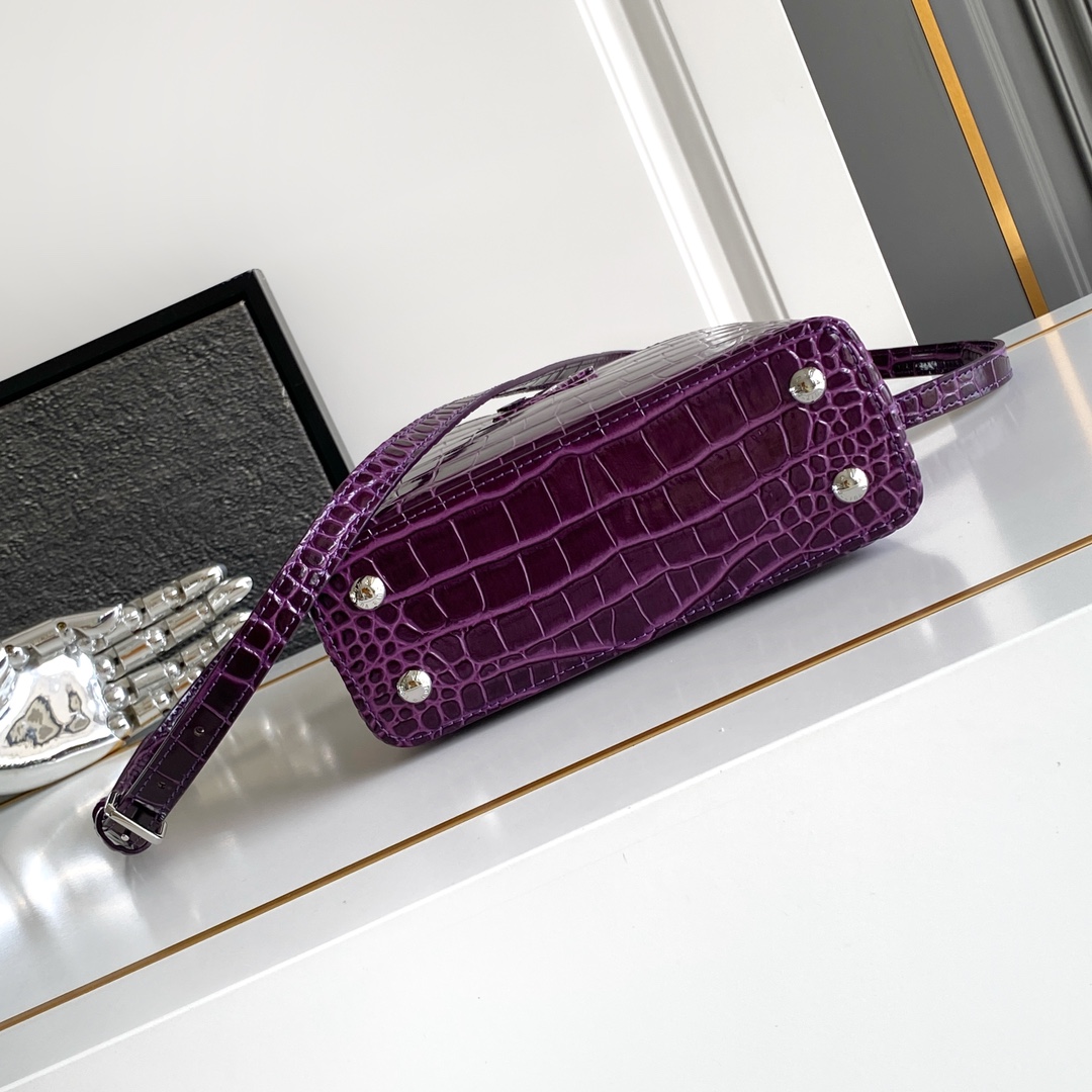 LV 高仿 女款 Capucines 紫色迷你斜背包 時尚手提包| 12 LV 高仿 女款 Capucines 紫色迷你斜背包 時尚手提包