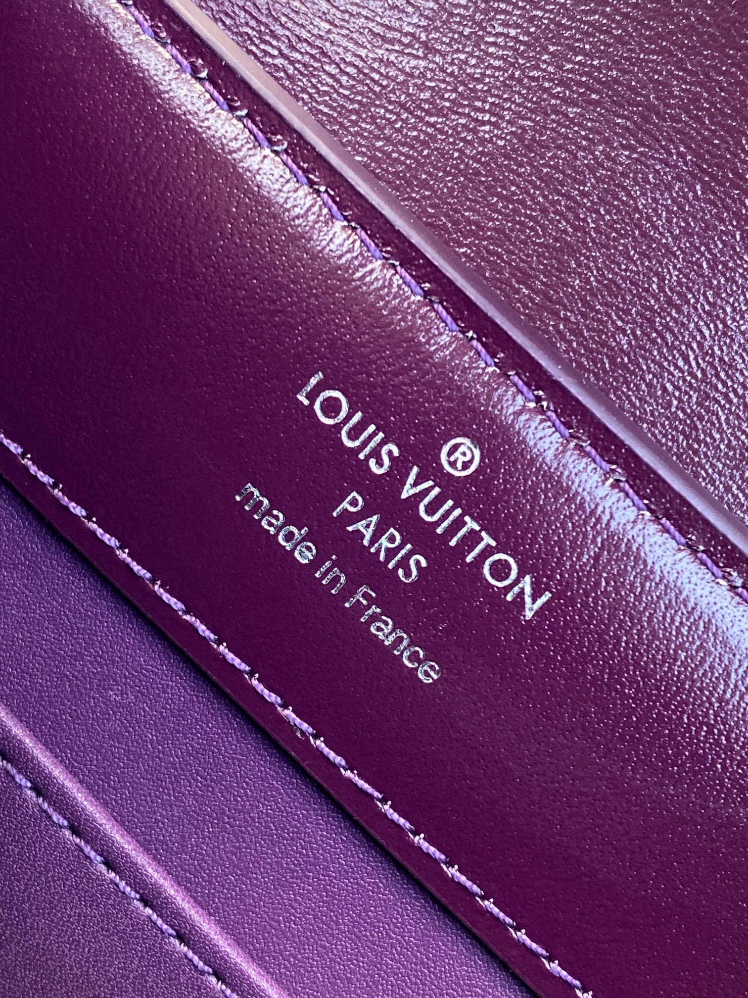 LV 高仿 女款 Capucines 紫色迷你斜背包 時尚手提包| 7 LV 高仿 女款 Capucines 紫色迷你斜背包 時尚手提包