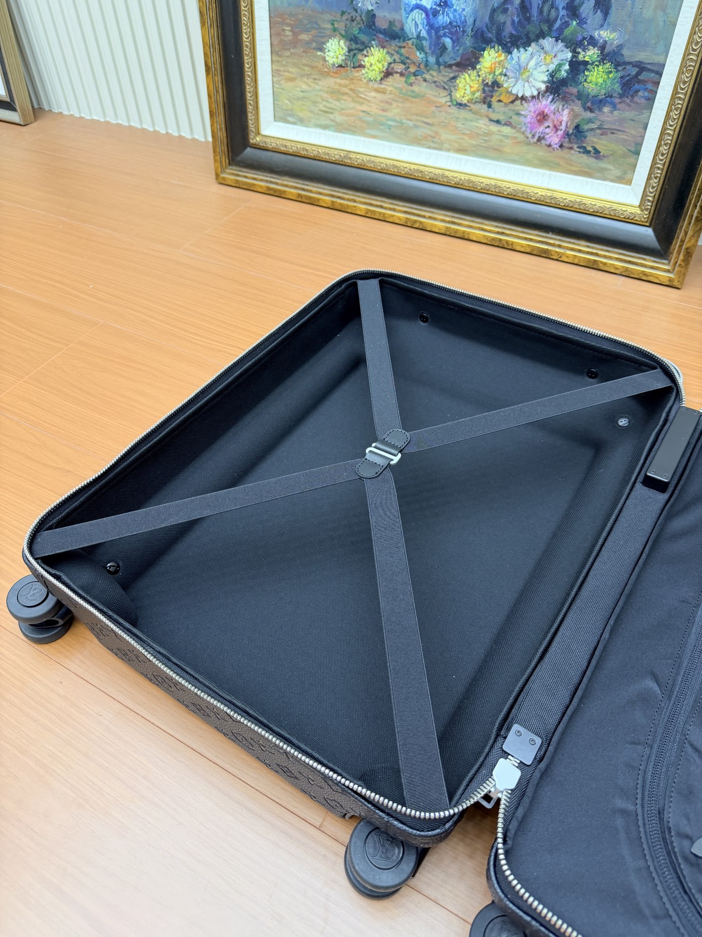 LV 高仿 Horizon Monogram 壓紋旅行拉桿箱 商務登機箱 四輪靜音行李箱| 8 LV 高仿 Horizon Monogram 壓紋旅行拉桿箱 商務登機箱 四輪靜音行李箱