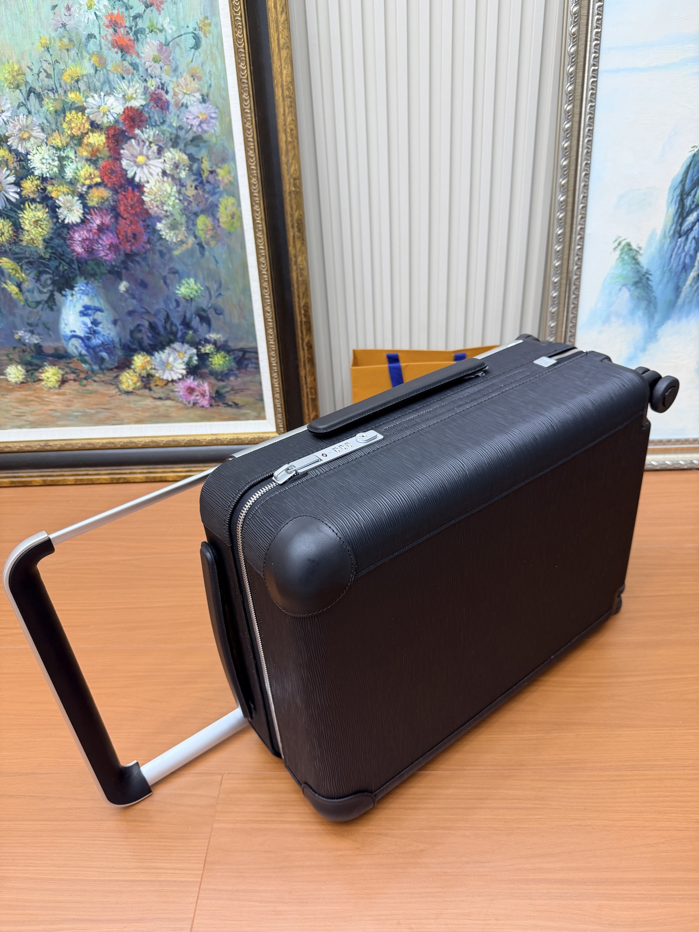 LV 一比一 Epi 皮革 Horizon 拉桿箱 商務登機箱 四輪靜音旅行箱| 11 LV 一比一 Epi 皮革 Horizon 拉桿箱 商務登機箱 四輪靜音旅行箱