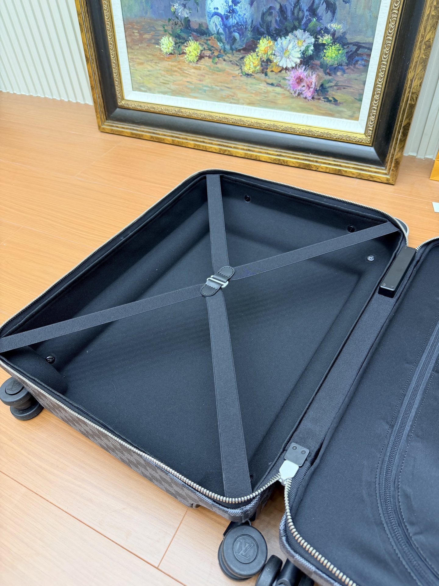 LV 高仿 Damier Graphite 棋盤格拉桿箱 商務登機箱 旅行行李箱| 10 LV 高仿 Damier Graphite 棋盤格拉桿箱 商務登機箱 旅行行李箱