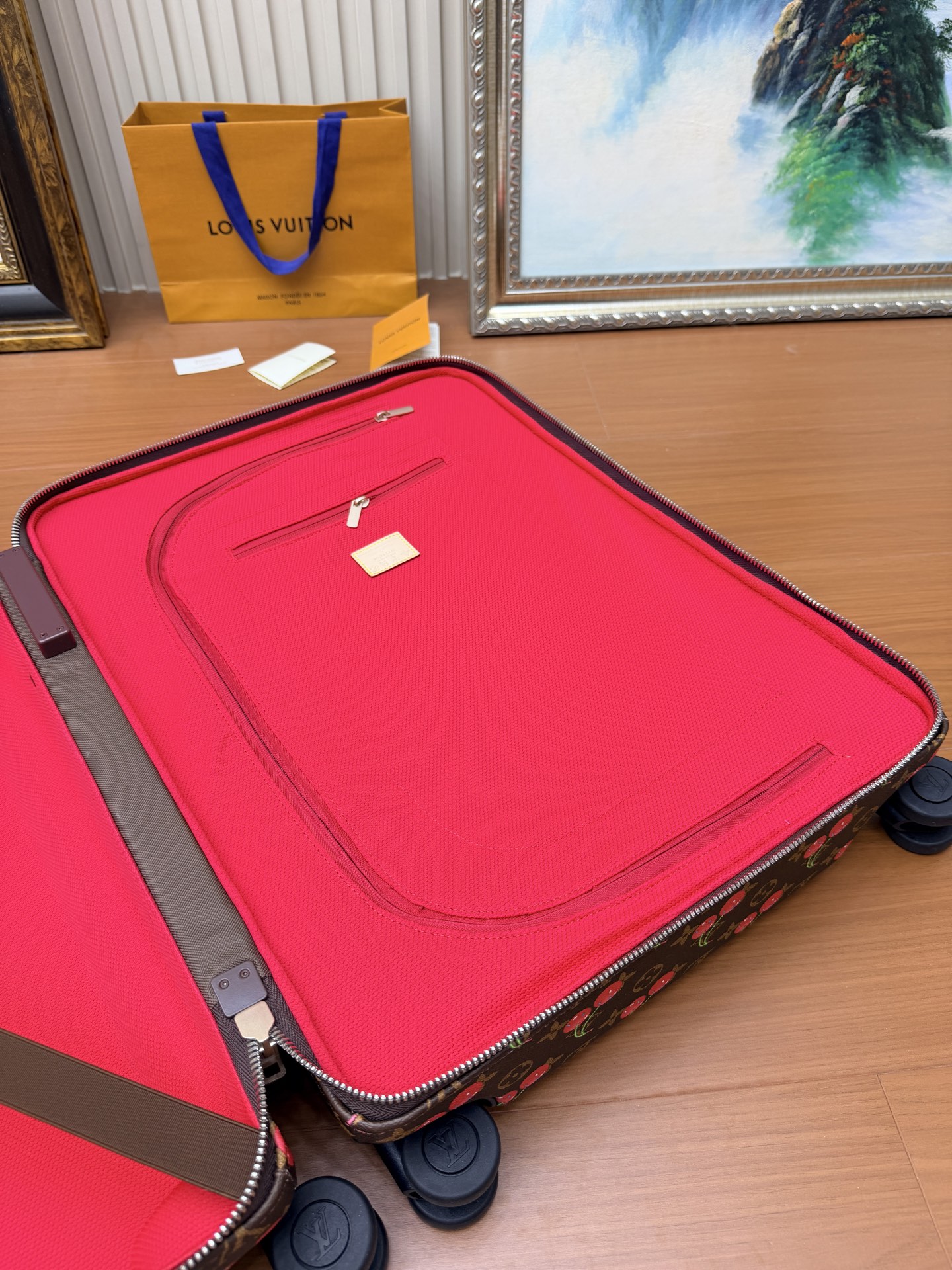 LV 原單 Monogram Cherry 櫻桃印花拉桿箱 Horizon 旅行行李箱| 11 LV 原單 Monogram Cherry 櫻桃印花拉桿箱 Horizon 旅行行李箱